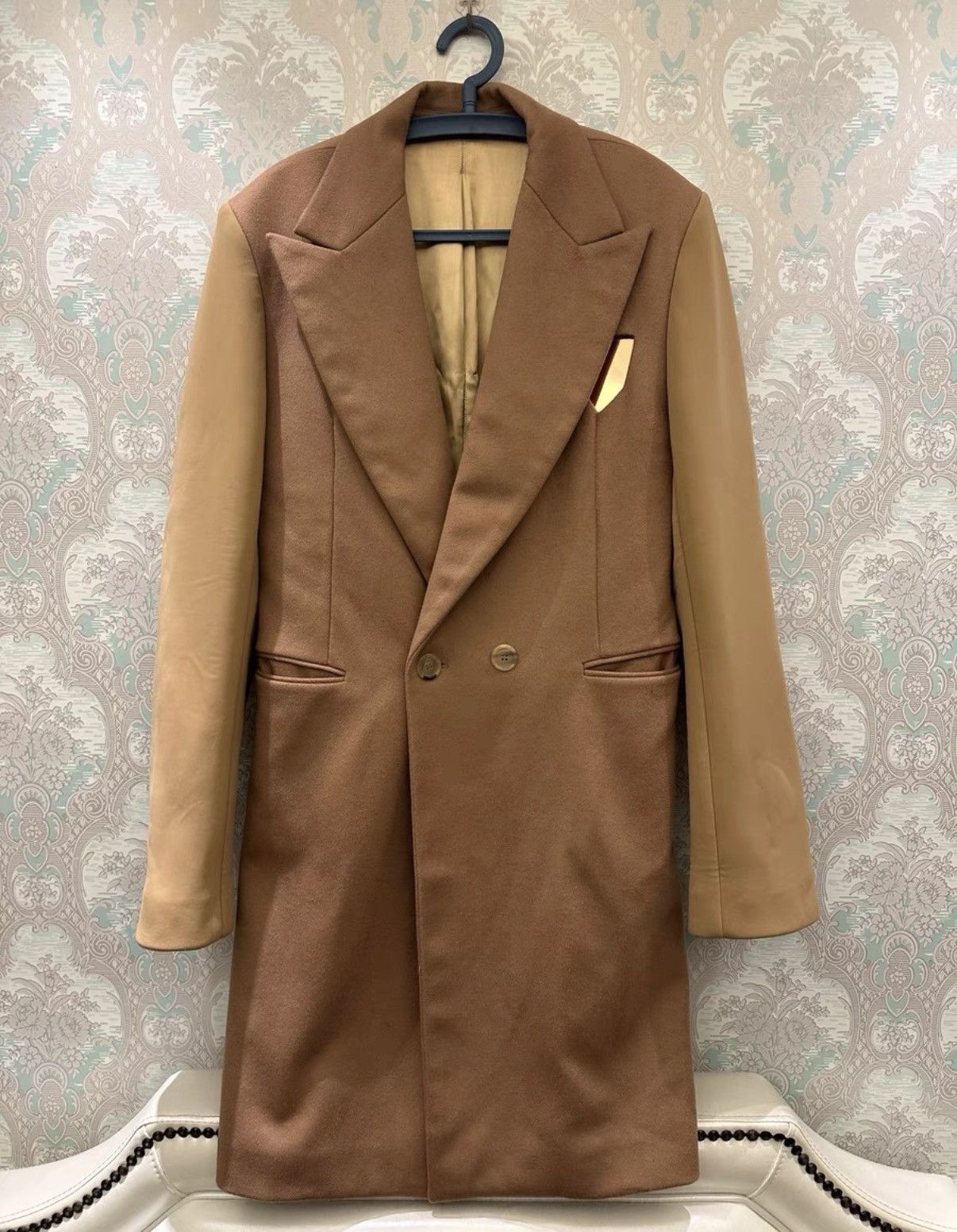 Raf Simons RAF SIMONS Oversized Peak Lapel Coat K23 Size US S / EU 44-46 / 1 - 1 Thumbnail