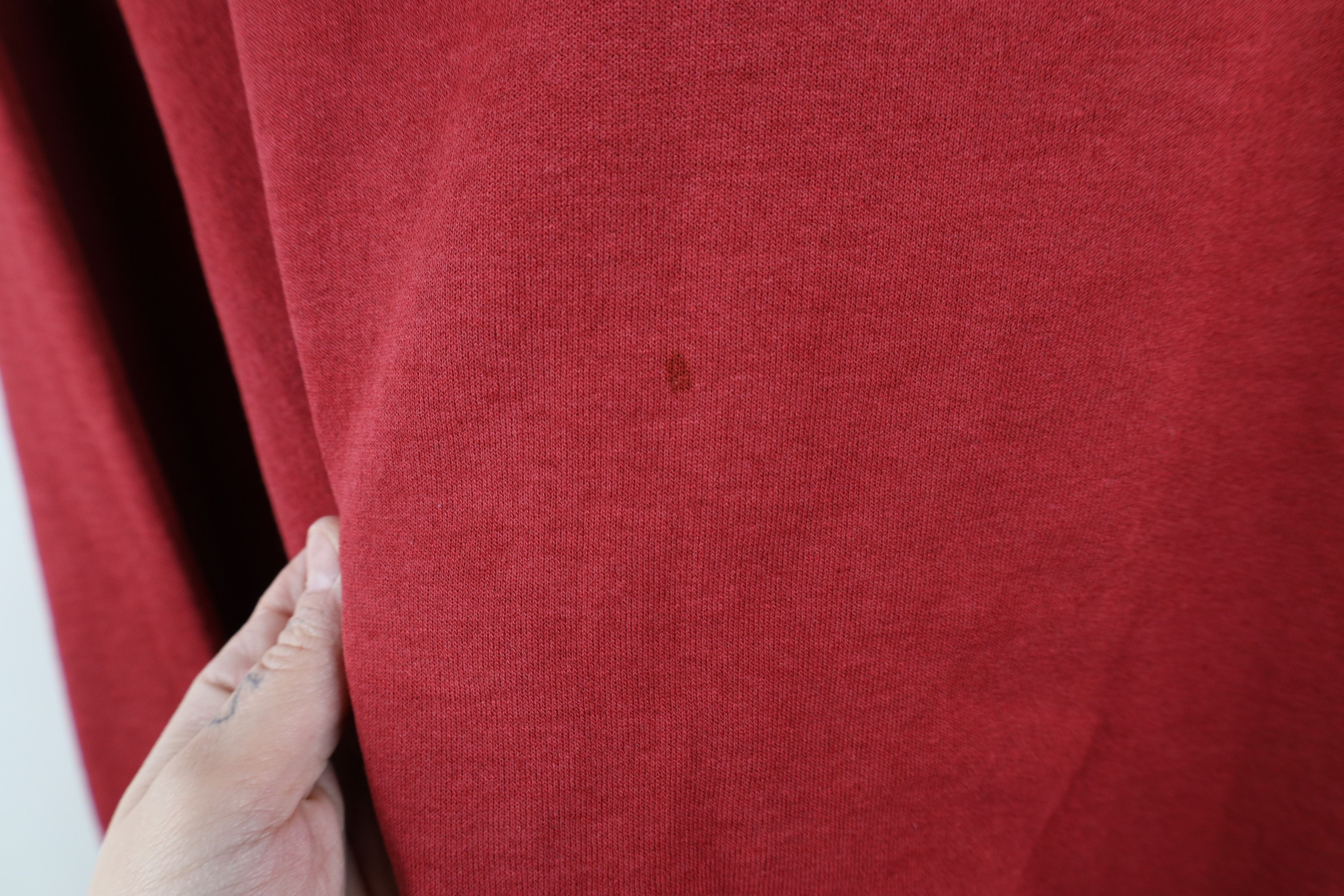 Starter × Vintage Vintage 90s Starter Thrashed Blank Crewneck Sweatshirt Red Size US L / EU 52-54 / 3 - 6 Thumbnail