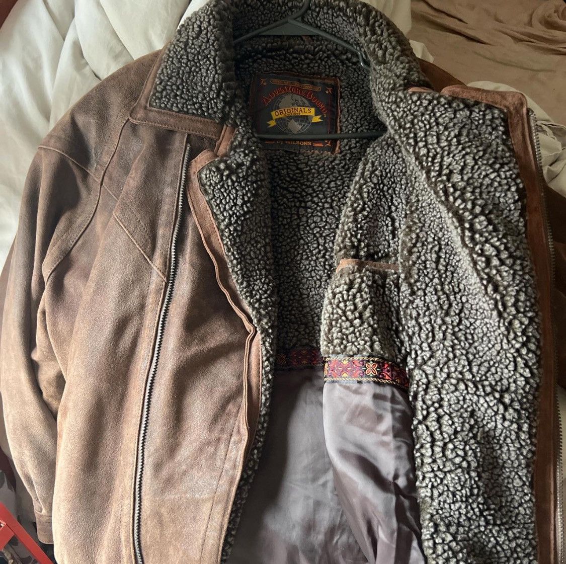 Vintage Vintage Wilson Suede Shearling Bomber Jacket Size US M / EU 48-50 / 2 - 2 Thumbnail