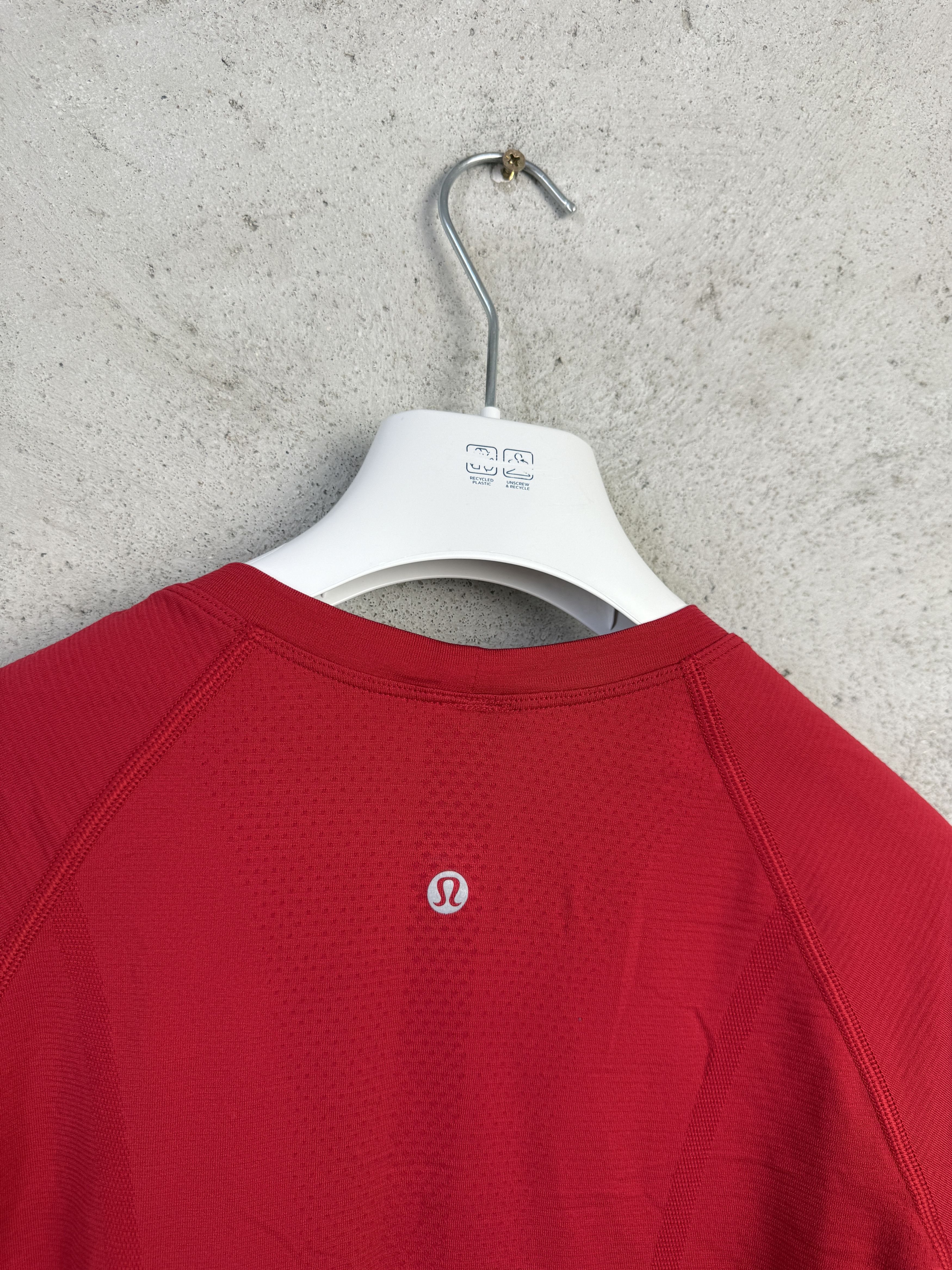Lululemon Lululemon Swiftly Tech t-shirt tee yoga gym pilates sport Size M / US 6-8 / IT 42-44 - 5 Thumbnail