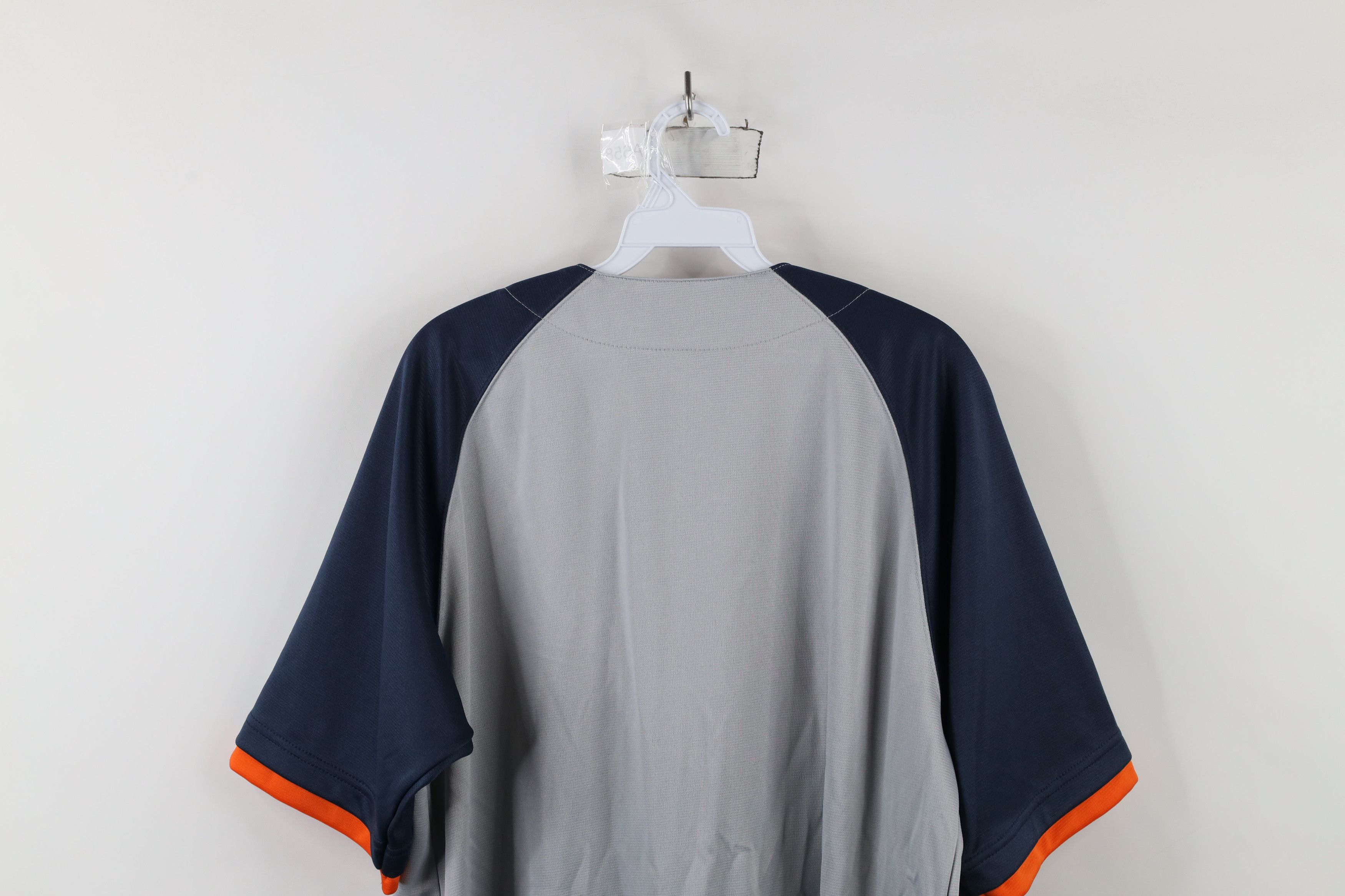 Vintage Vintage Old English D Detroit Tigers Baseball Jersey Gray Size US L / EU 52-54 / 3 - 11 Thumbnail