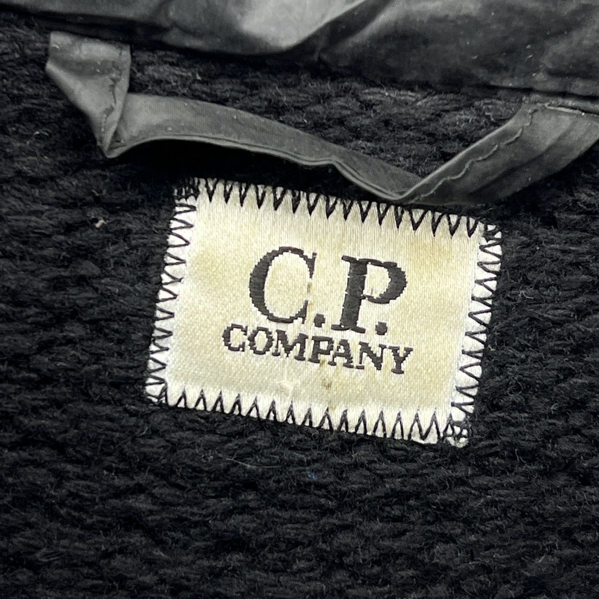 C.P. Company Vintage CP Company Zip Up Puffer Down Jacket Cardigan Size US XL / EU 56 / 4 - 12 Thumbnail