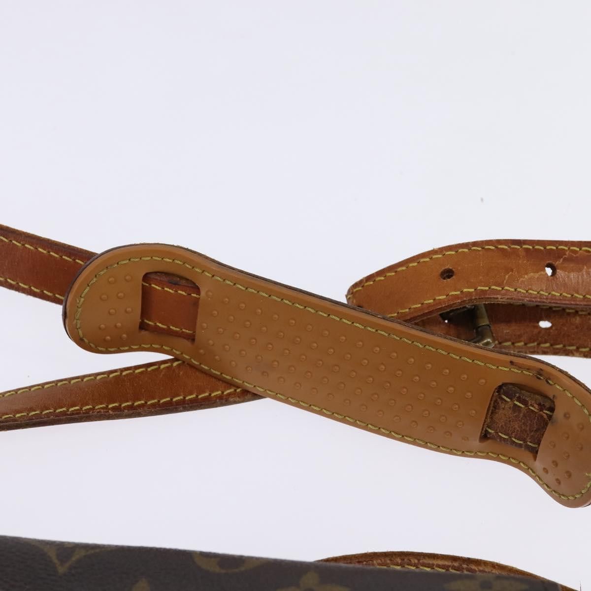 Louis Vuitton LOUIS VUITTON Monogram Saint Cloud GM Shoulder Bag M51242 Size ONE SIZE - 8 Thumbnail