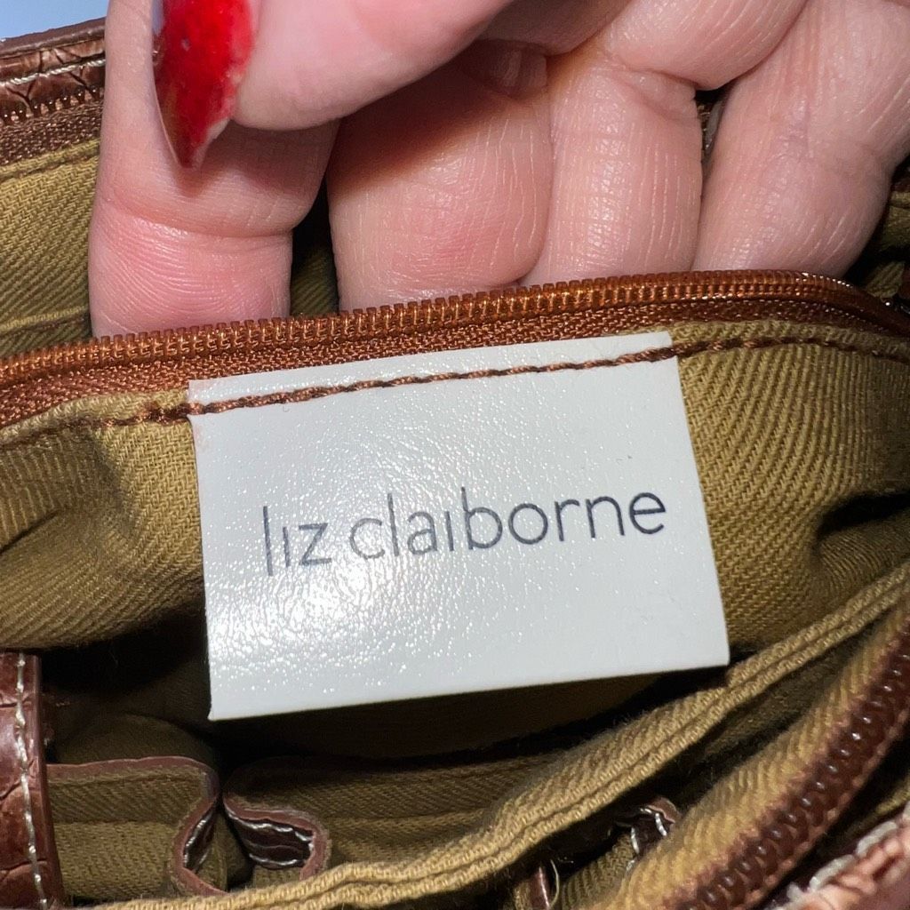 Liz Claiborne Liz Claiborne Croc Embossed Vintage Organizer Shoulder Bag Size ONE SIZE - 12 Thumbnail