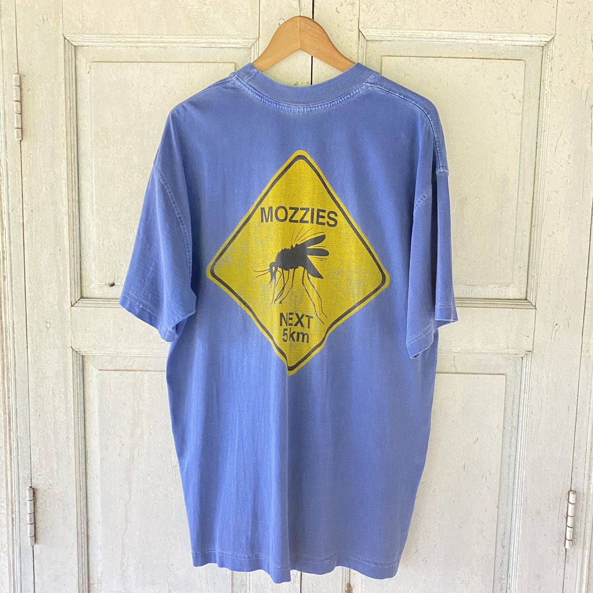 Vintage Thrashed Faded Vintage 90s Mozzies Signboard ERD GRUNGE TEE Size US XL / EU 56 / 4 - 1 Thumbnail