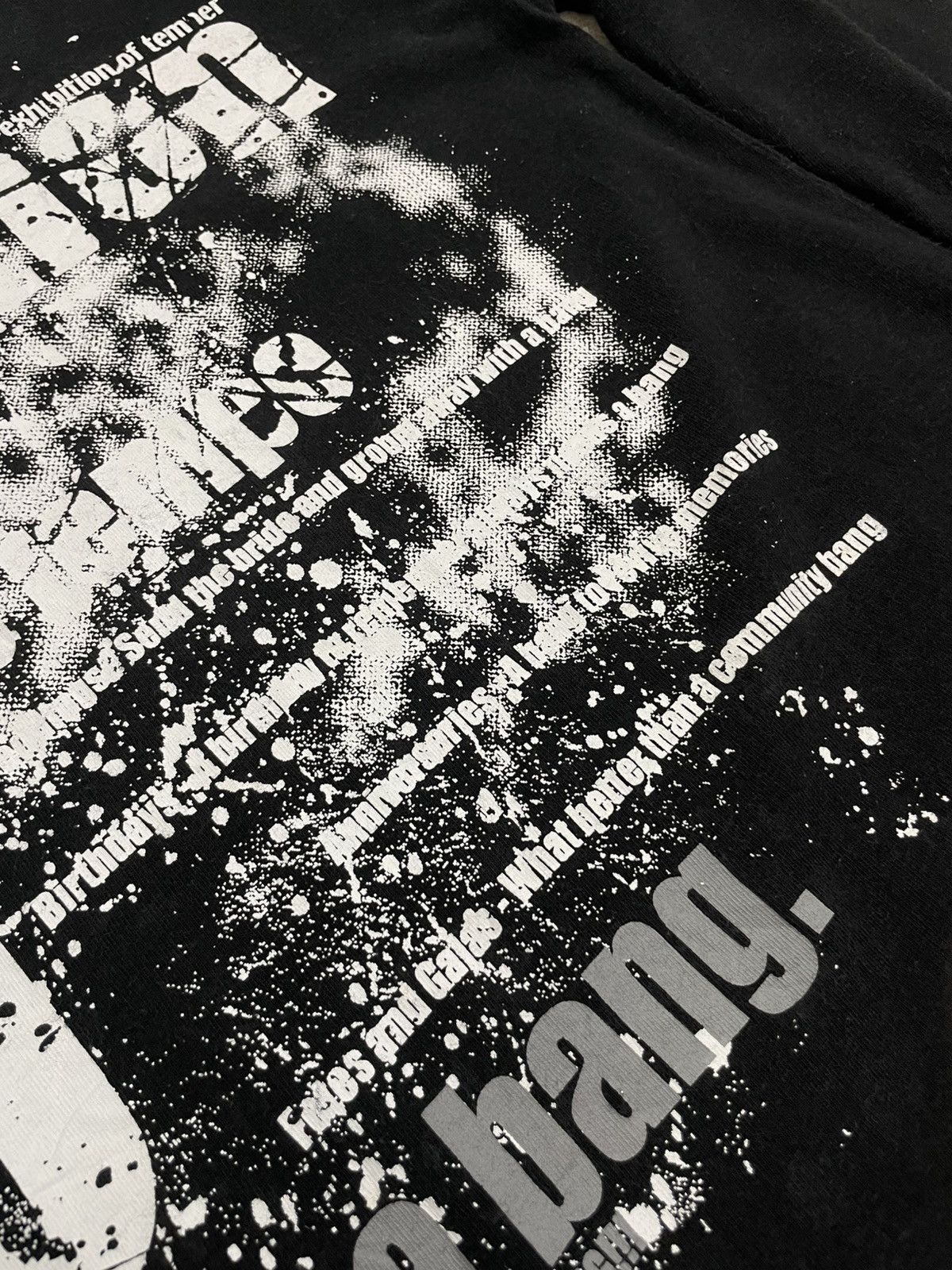 Japanese Brand Faded Dog Cigar Disruption Y2K Wording Layered Tee Size US M / EU 48-50 / 2 - 8 Thumbnail