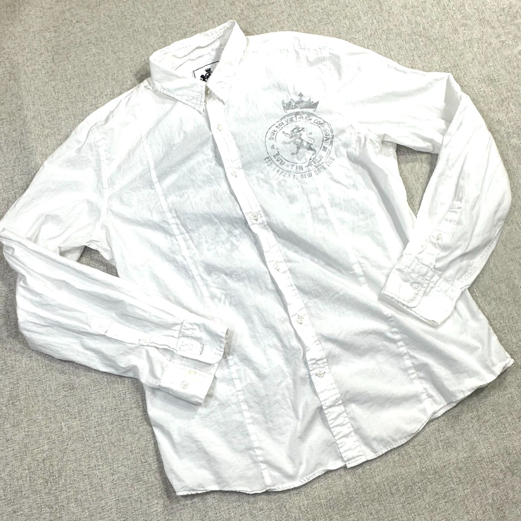 Express Y2K Long Sleeve Graphic Button Up White Men's Large Lightweight Lion NY City Shirt Size US L / EU 52-54 / 3 - 2 Thumbnail