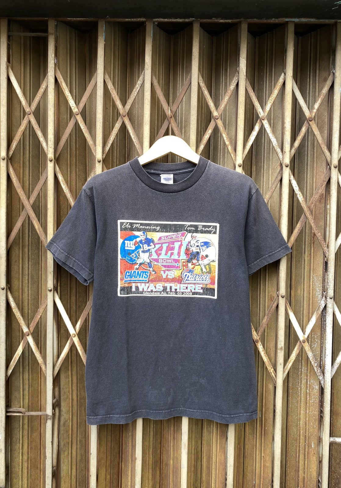 Band Tees VINTAGE GIANTS VS PATRIOTS 2008 Size US M / EU 48-50 / 2 - 1 Thumbnail