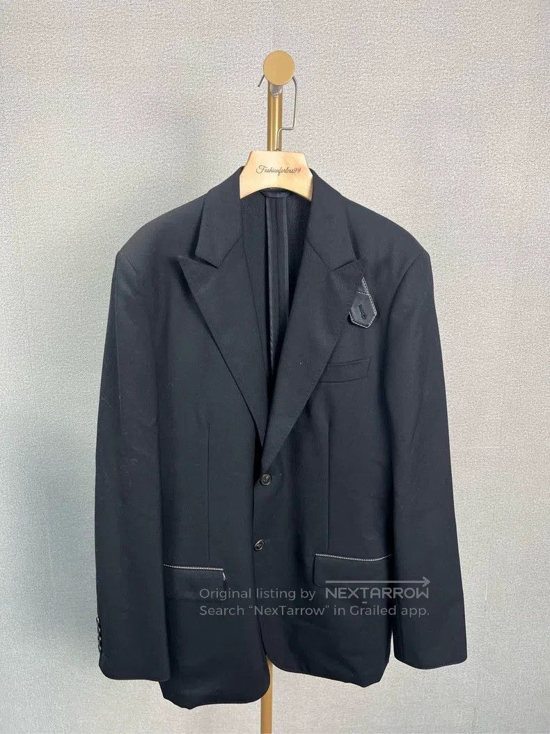 Hermes Black Lapel Long Sleeve Jacket