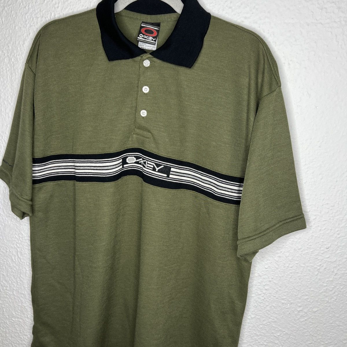 Oakley × Vintage Vintagw Oakley Polo Tshirt Tee Green Khaki Spellout Logo Size US L / EU 52-54 / 3 - 3 Thumbnail