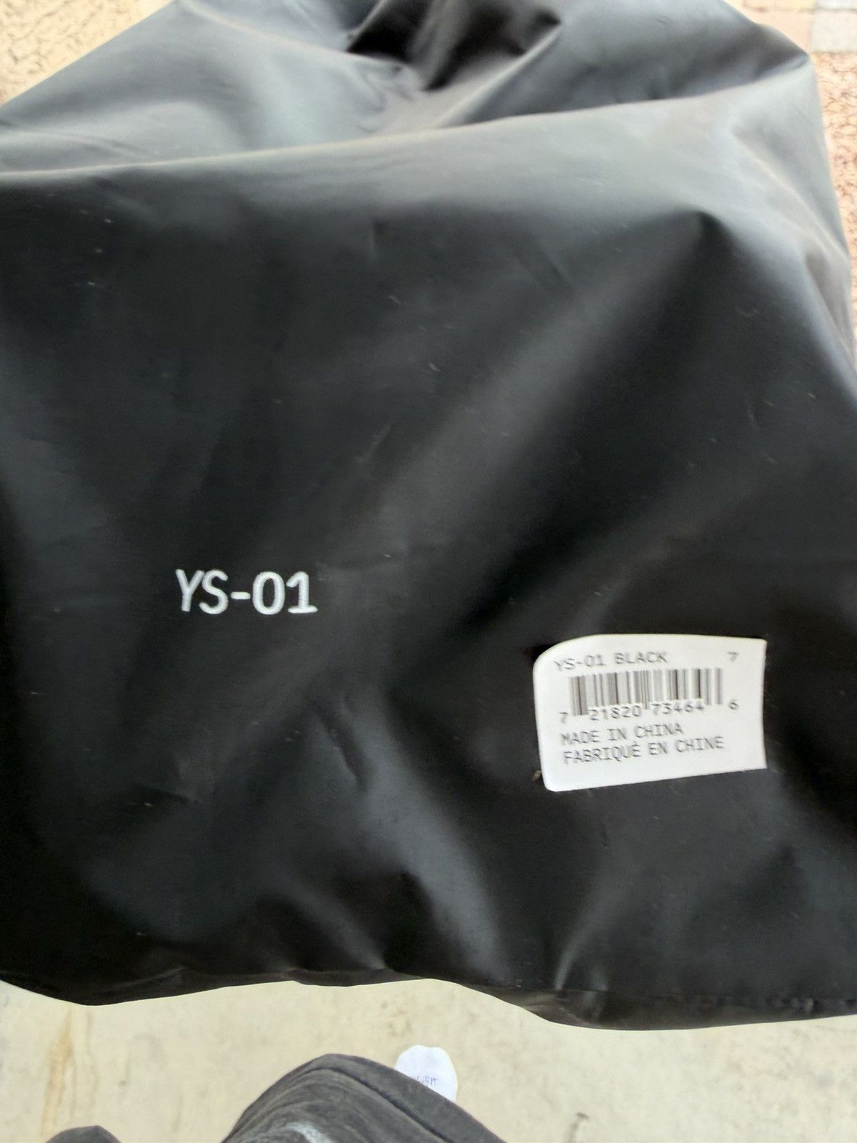 Yeezy Yeezy YS-01 Black Slide Men’s Size 7 Mens Brand New Size US 7 / EU 40 - 8 Thumbnail
