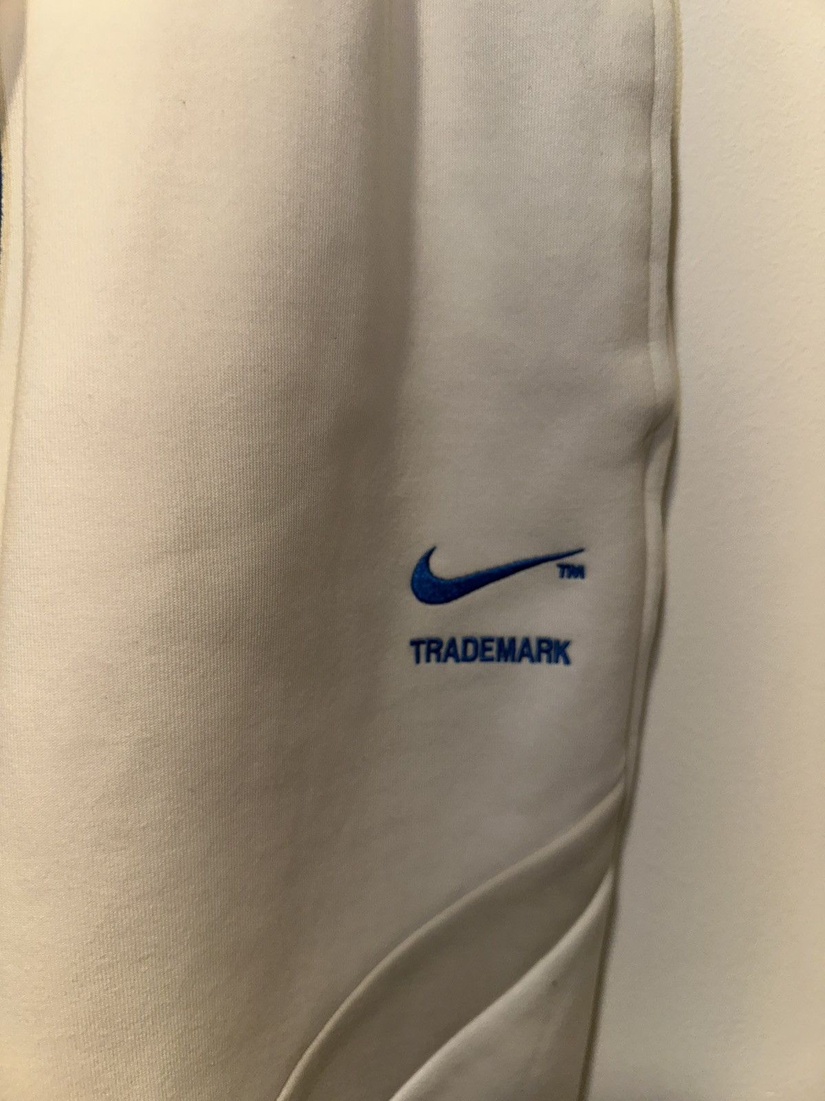 Nike NIKE Off-White & Grey Sportswear Swoosh Tech Hoodie and Sweatpants Size US S / EU 44-46 / 1 - 6 Thumbnail