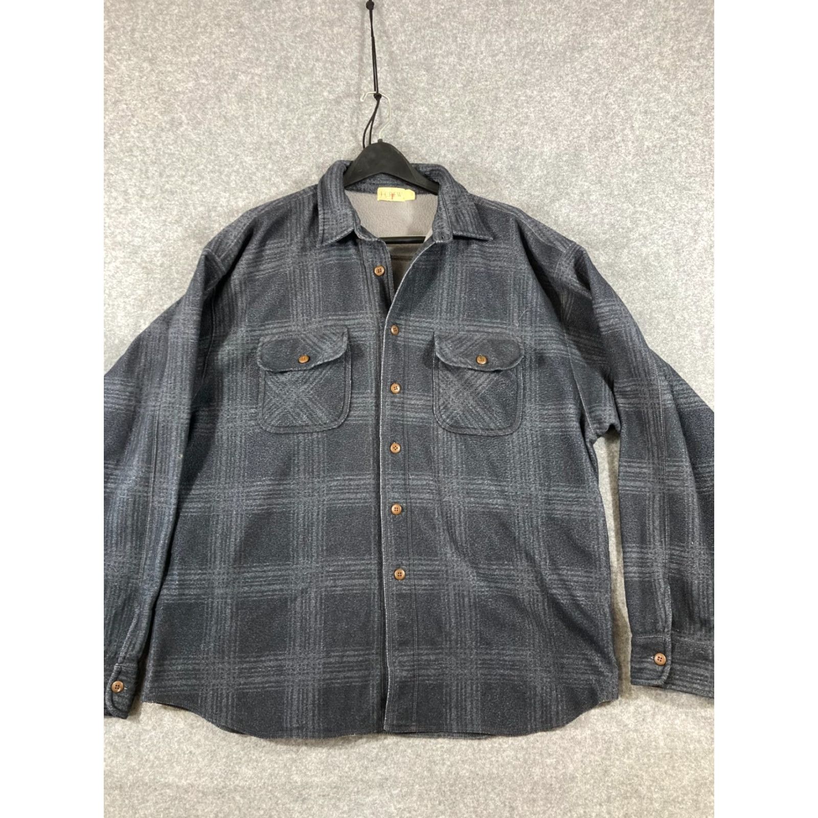J.Crew J.CREW Button-Up Shirt Mens XL Gray Plaid Fleece Long Sleeve Pockets Outdoor Shirt Size US XL / EU 56 / 4 - 2 Thumbnail
