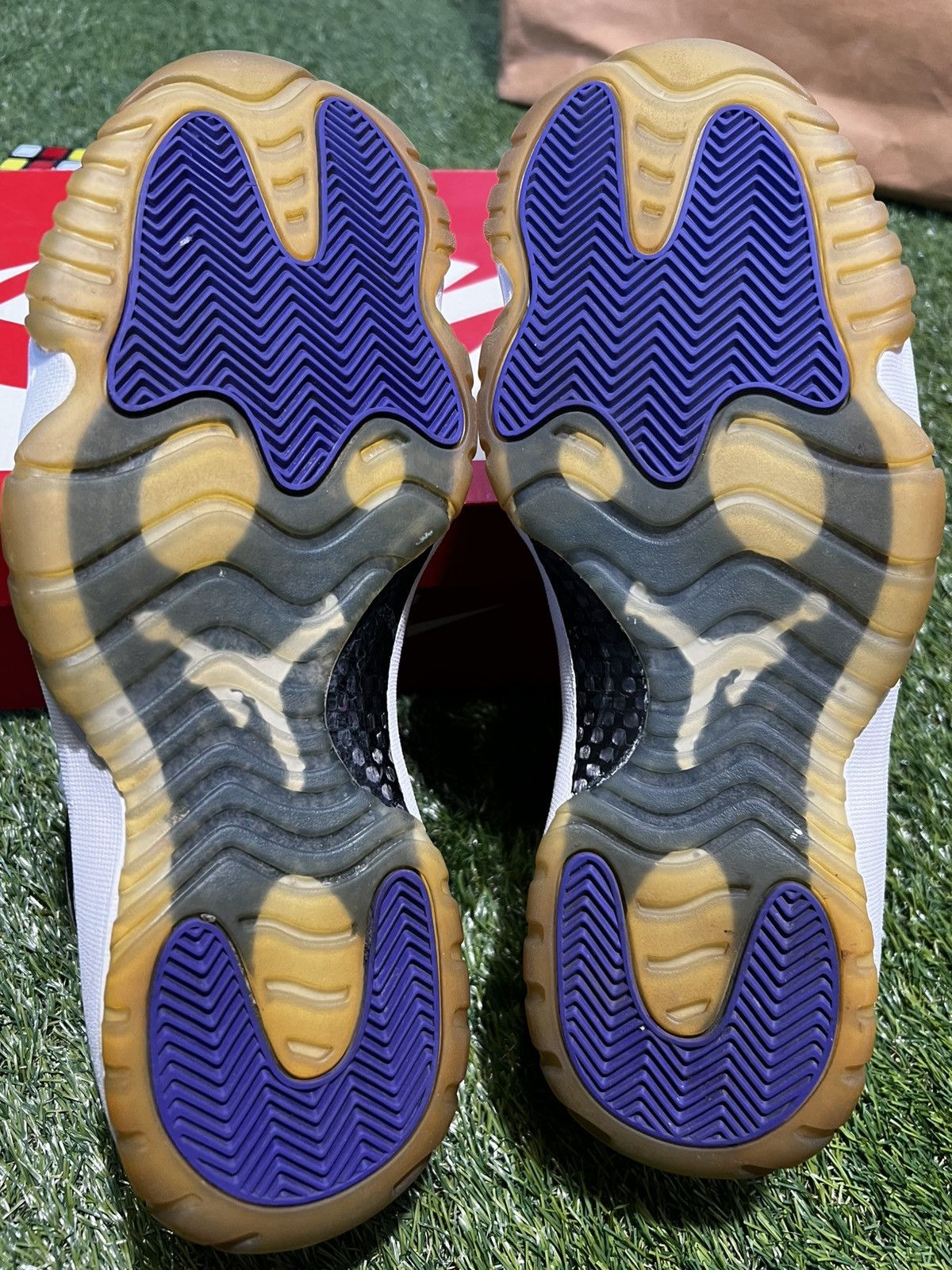Jordan Brand × Nike JORDAN XI CONCORD LOW (B) Size US 12 / EU 45 - 5 Thumbnail
