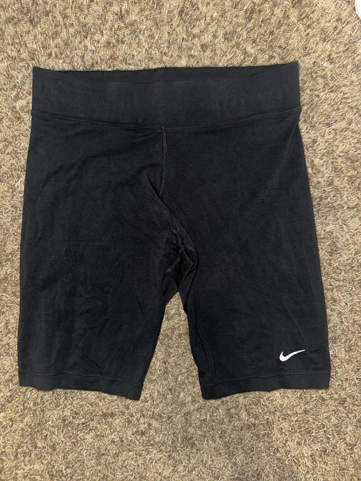 Nike Nike Sportswear Essential Women's Mid-Rise 10" Biker Shorts Size 32" / US 10 / IT 46 - 1 Thumbnail