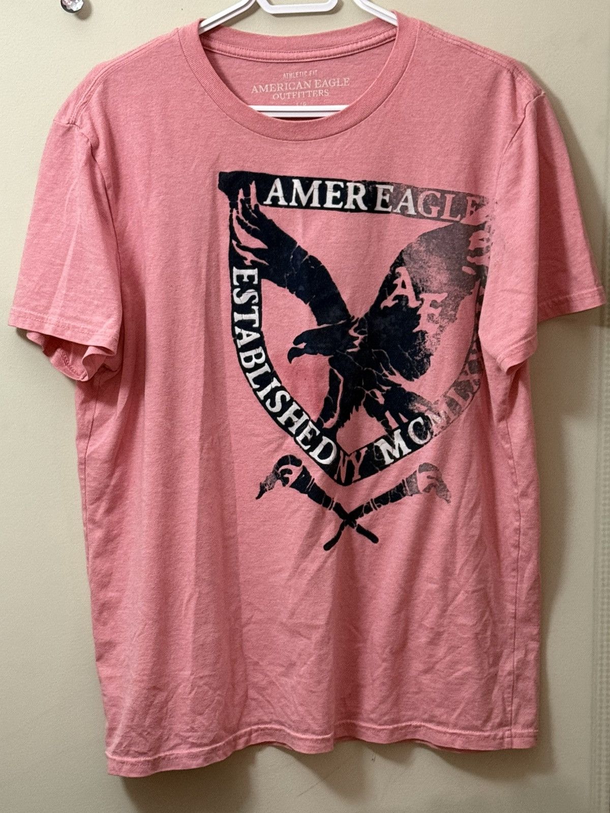 American Eagle Outfitters American Eagle Outfitters Pink Graphic Tee Short Sleeve Size L / US 10 / IT 46 - 1 Thumbnail