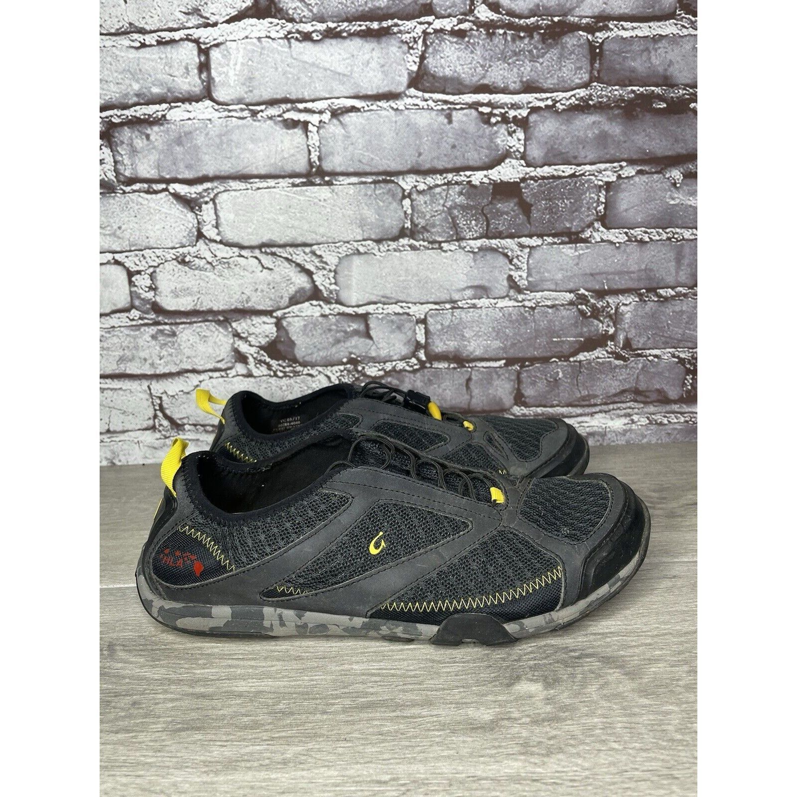 Olukai Olukai Shoes Eleu Trainer Black Camo Yellow Comfort Walking Size US 11 / EU 44 - 22 Thumbnail