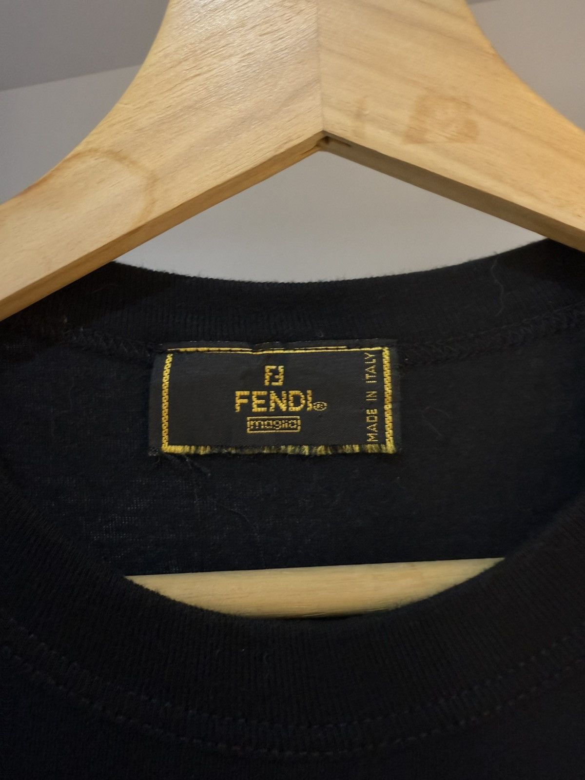 Fendi × Vintage Vintage Fendi Embroidered Tee Size US M / EU 48-50 / 2 - 3 Thumbnail