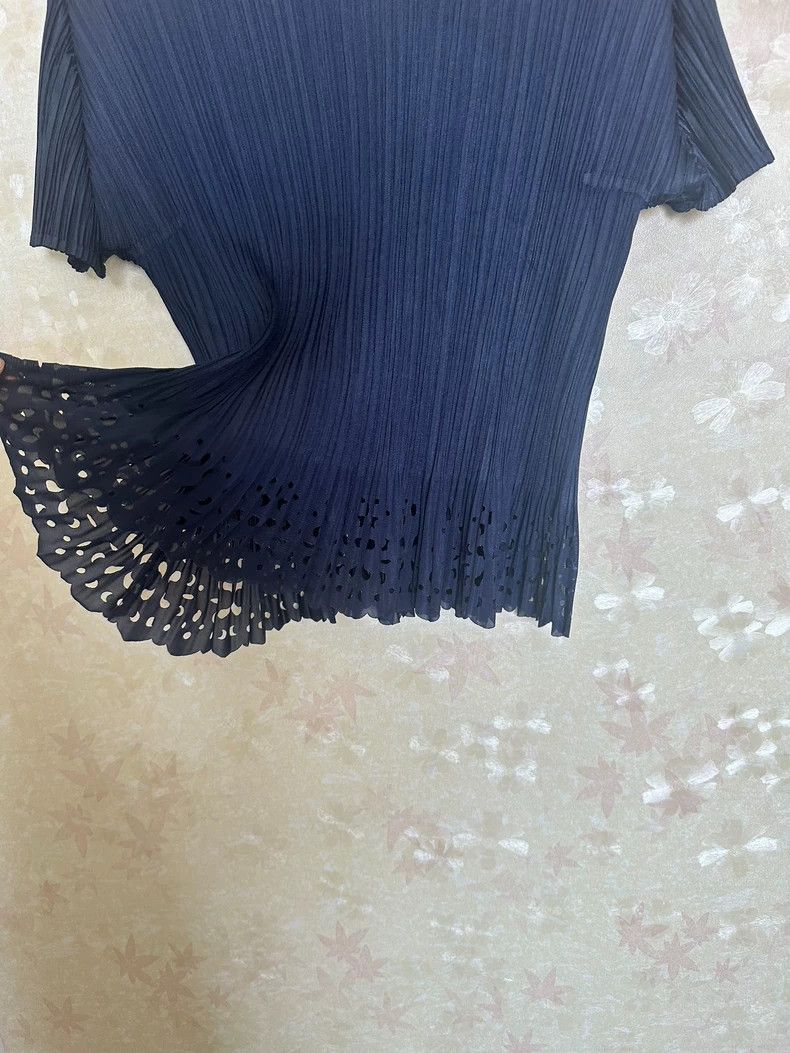 Issey Miyake Issey Miyake size:3 Navy blue vintage hollowed-out short-s Size L / US 10 / IT 46 - 3 Thumbnail