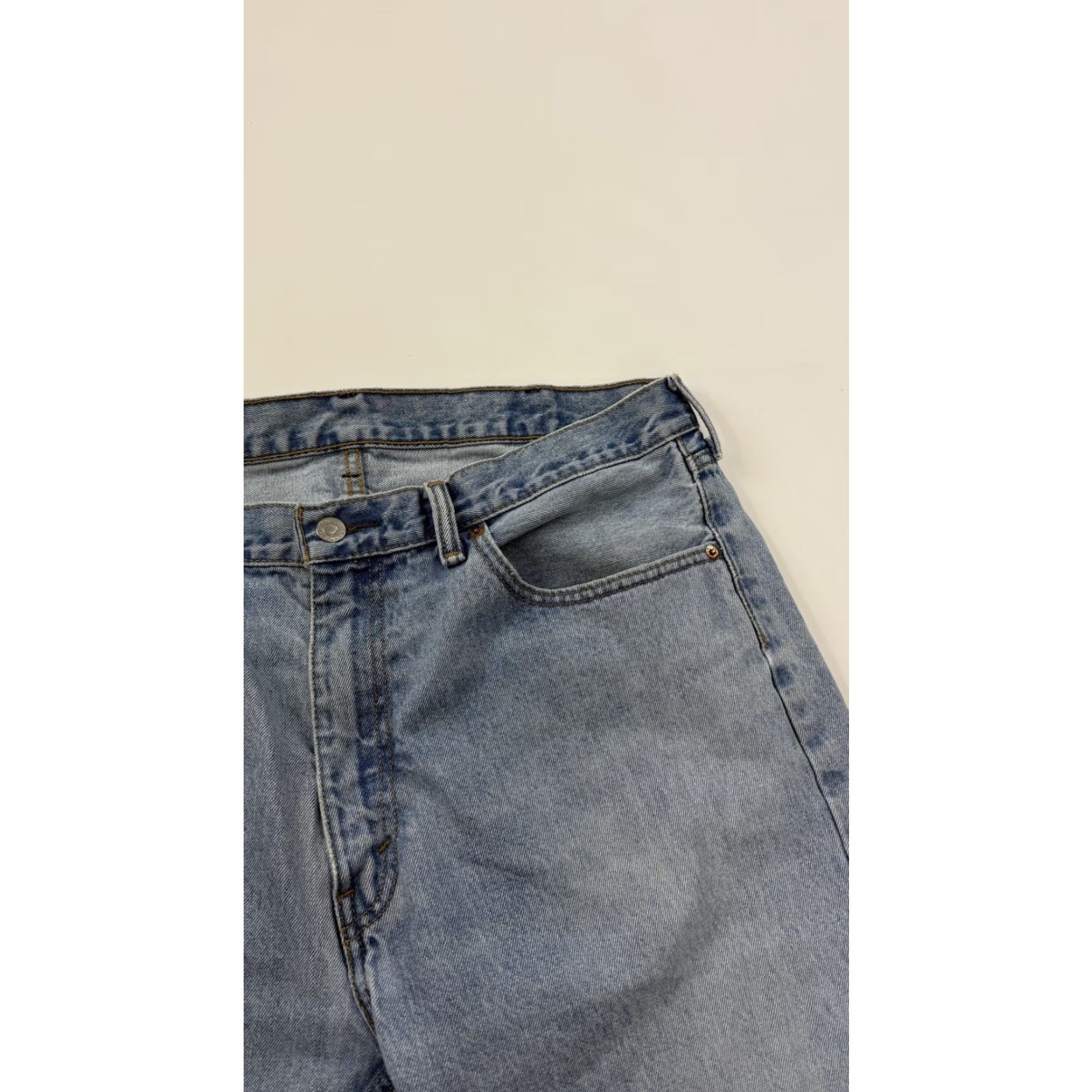 Levi's Levi's 505 Jeans Mens 38x29 Light Wash Blue Denim Straight Leg Regular Fit Jeans Size US 38 / EU 54 - 3 Thumbnail