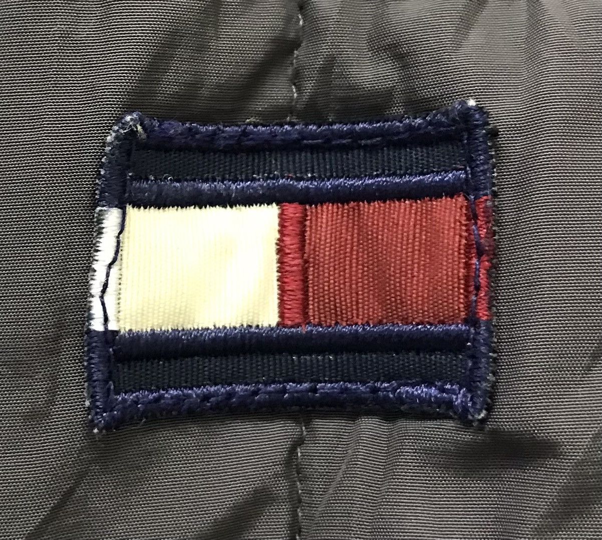 Tommy Hilfiger Vintage Tommy Hilfiger Jacket Size US M / EU 48-50 / 2 - 19 Thumbnail