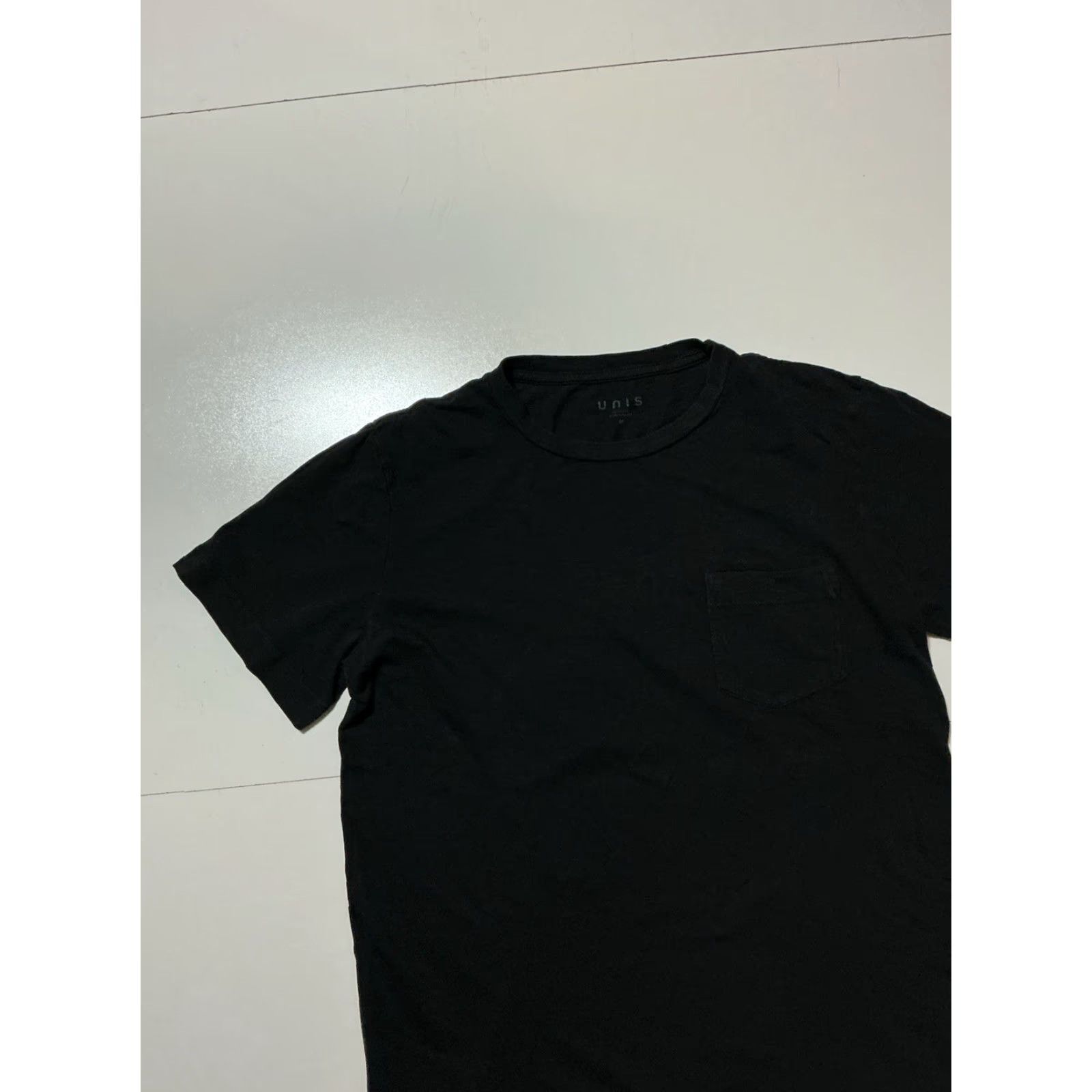 Unis VINTAGE Unis 100% Cotton Black Crewneck S/S Pocket T-Shirt Sz. M Men Shirt Size US M / EU 48-50 / 2 - 3 Thumbnail