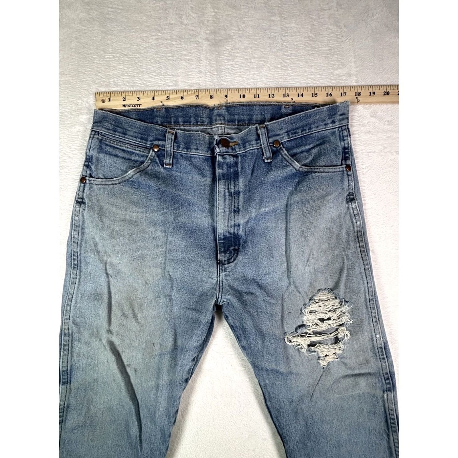 Wrangler Wrangler Jeans 36x34 13MWZ Light Wash Blue Denim 5-Pocket Regular Fit Cowboy Straight Mens Size US 36 / EU 52 - 5 Thumbnail