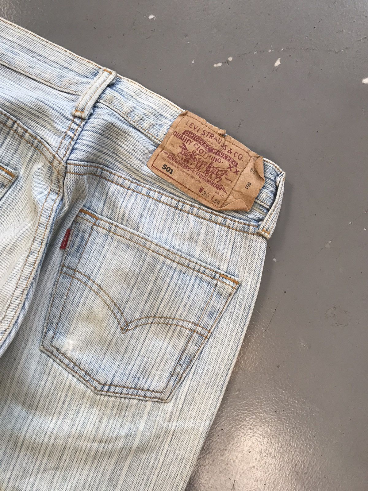 Levi's × Vintage Vintage Levi’s red tag straight fit denim Size US 28 / EU 44 - 3 Thumbnail
