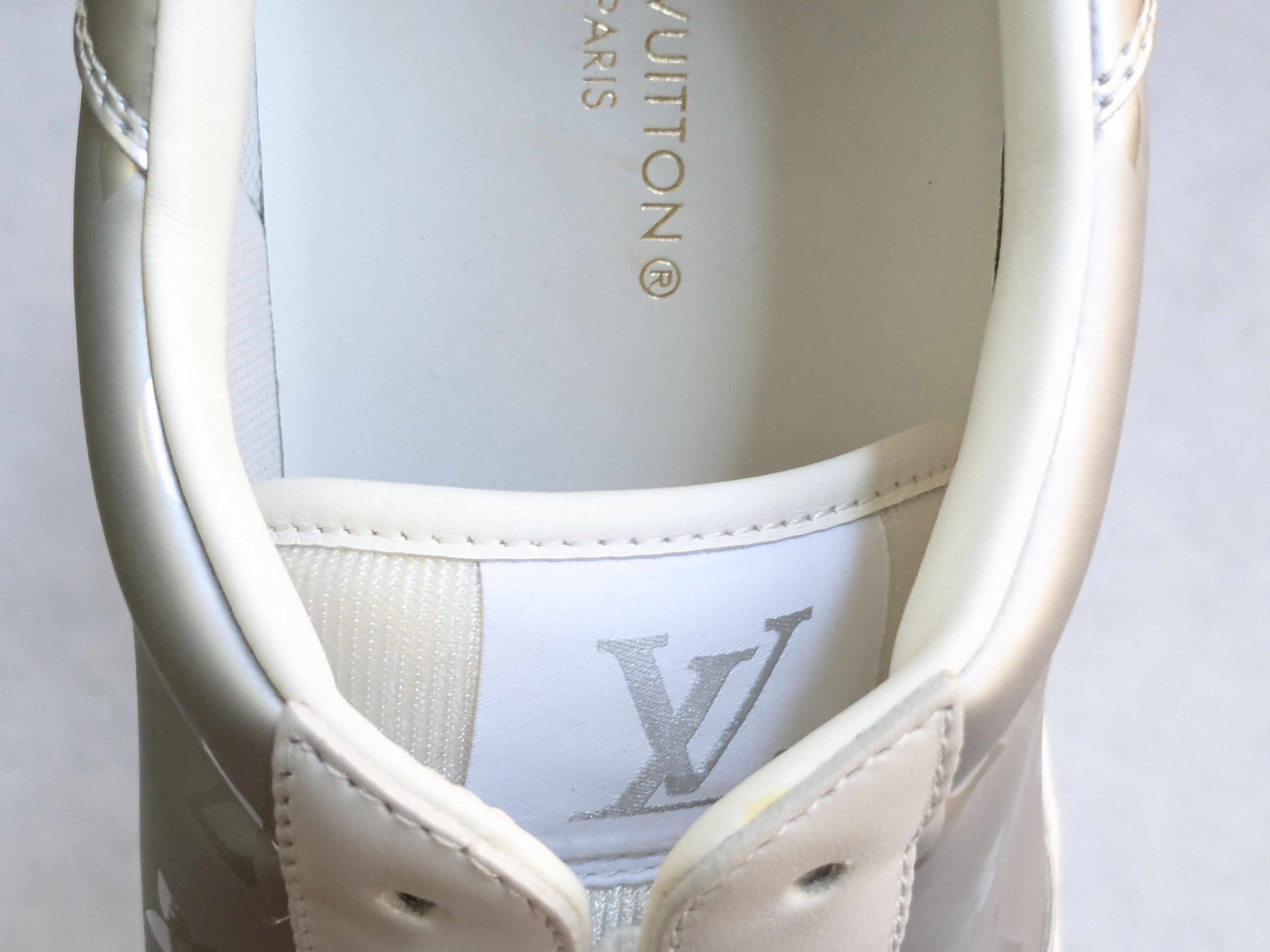 Louis Vuitton Louis Vuitton Monogram Sneakers Silver 10.5 Leather Size US 10.5 / EU 43-44 - 15 Thumbnail