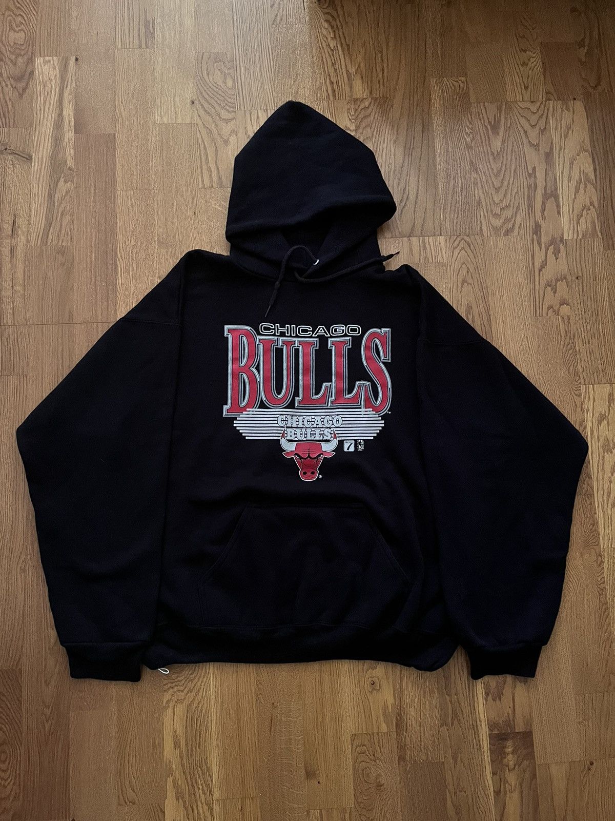 NBA Vintage 90’ Chicago bulls hoodie Size US XL / EU 56 / 4 - 1 Thumbnail