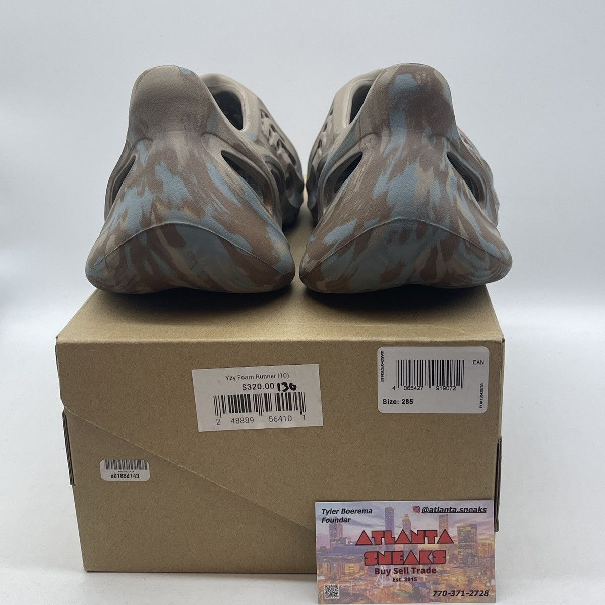 Adidas Yeezy foam runner MX sand grey Size US 10 / EU 43 - 3 Thumbnail