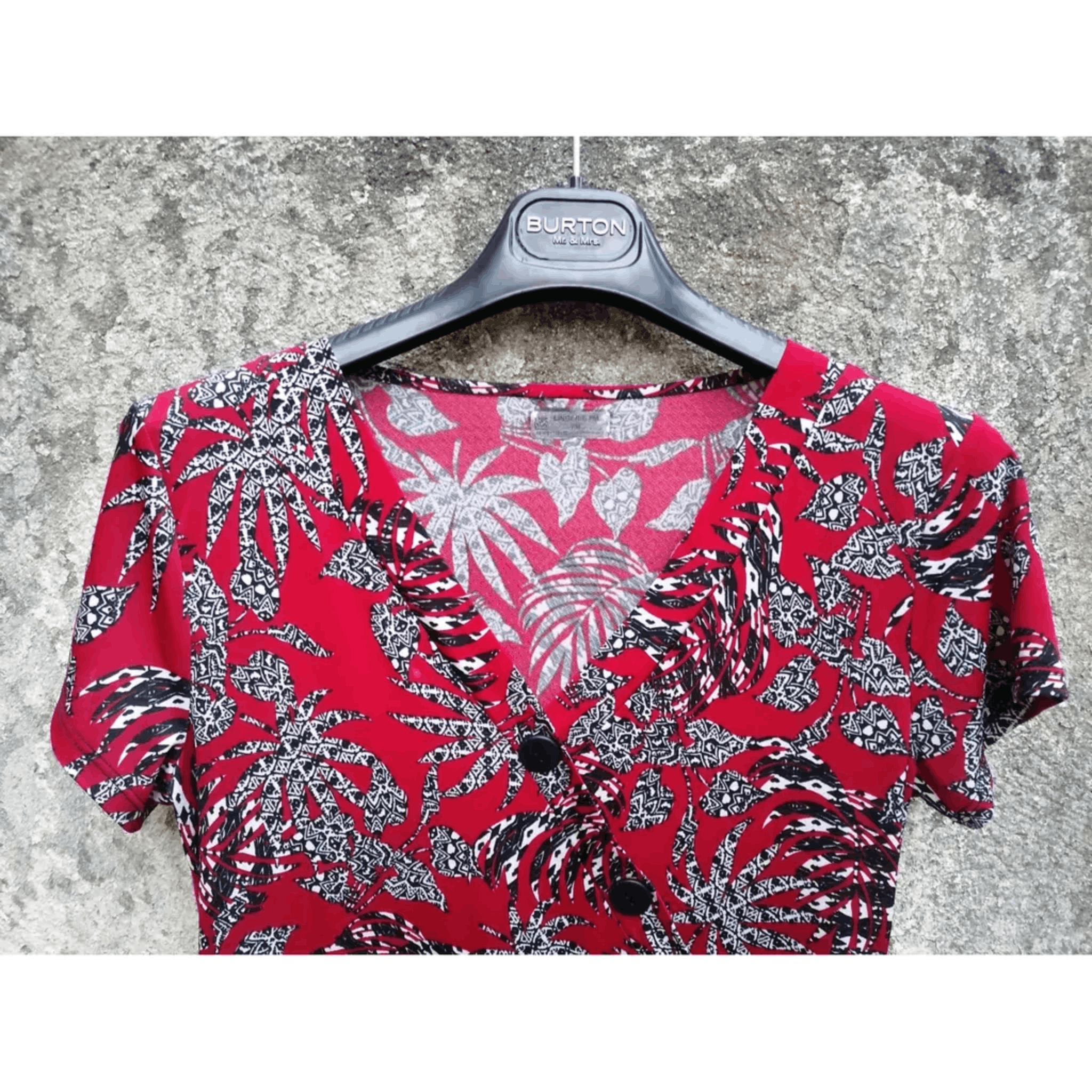Other Red Floral Print Button Dress (M) Size M / US 6-8 / IT 42-44 - 3 Thumbnail