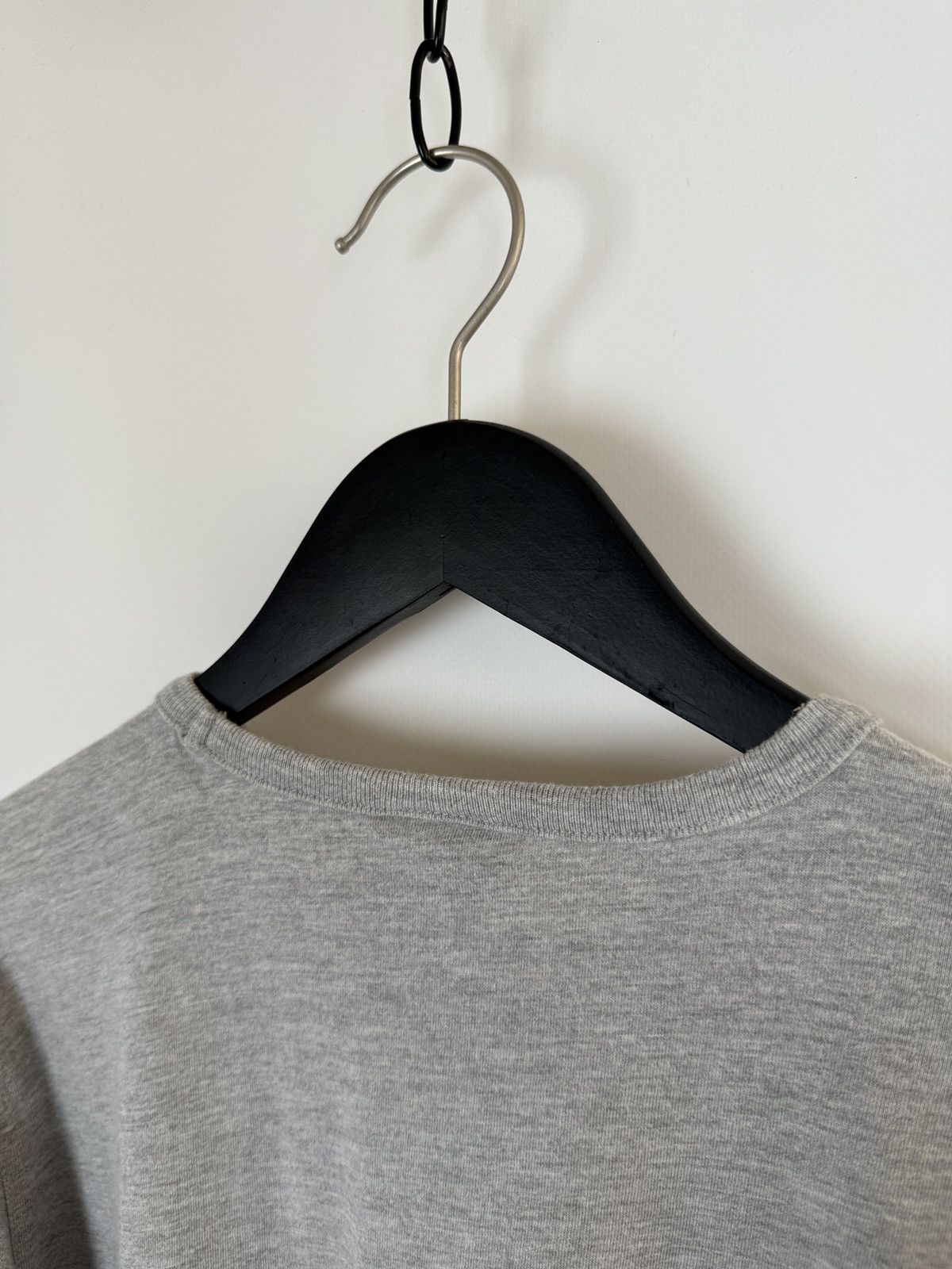 Nike 1990’s Vintage Nike Gray Mini Swoosh V-Neck Boxy Long Sleeve Size US M / EU 48-50 / 2 - 6 Thumbnail