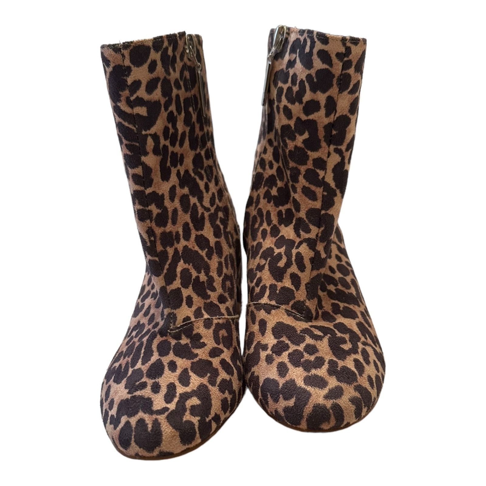 Urban Outfitters Urban Outfitters animal print block heel booties size 7 Size US 7 / EU 40 - 10 Thumbnail