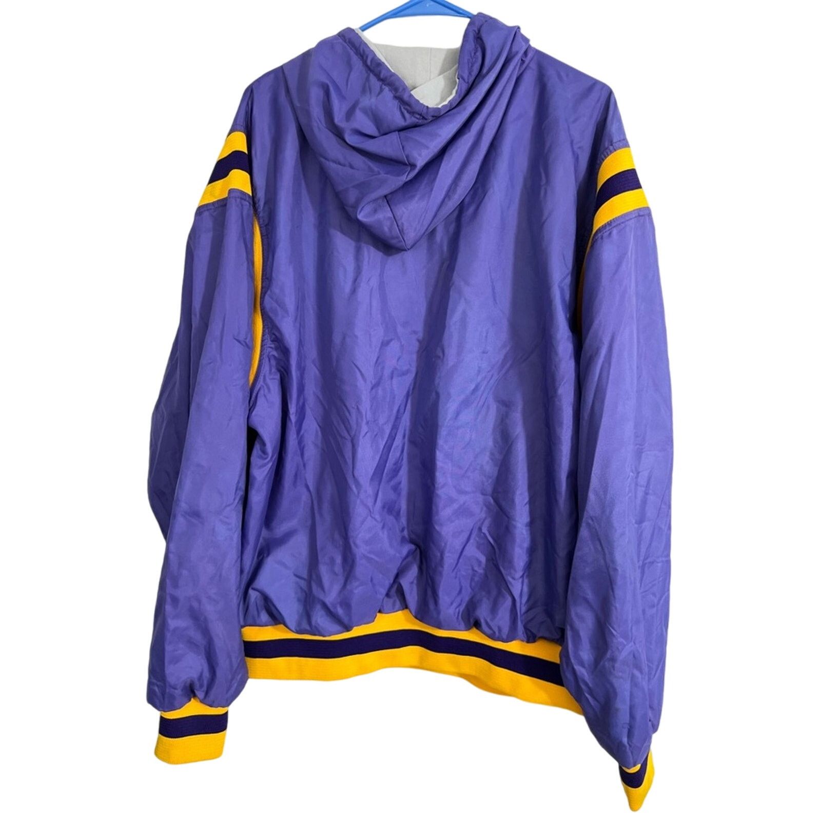 Vintage Vintage Betlin Monroe Eagles Zip Jacket 80s LAKERS PRO LINE Size US XL / EU 56 / 4 - 2 Thumbnail