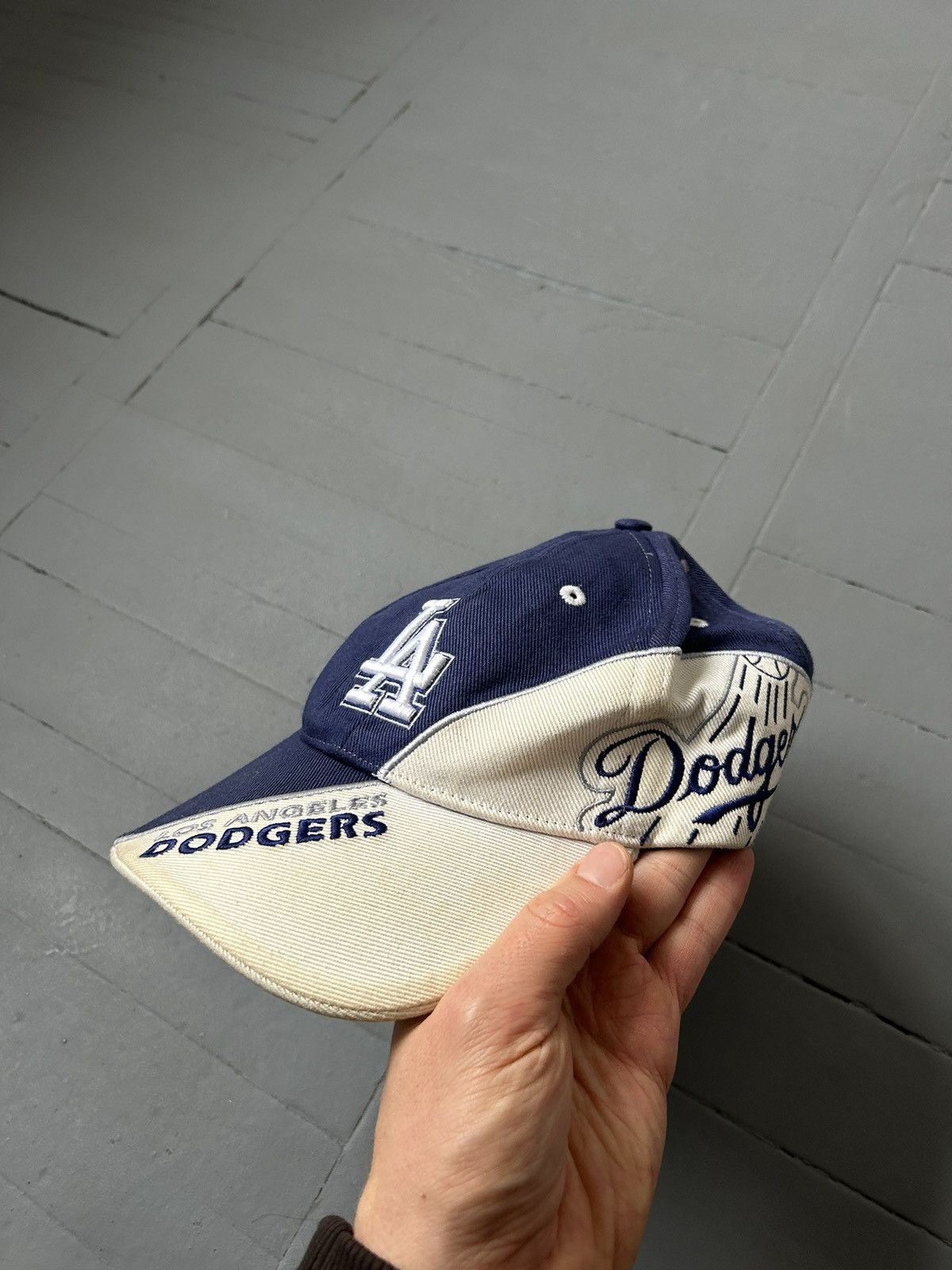MLB MLB Los Angles LA Dodgers major league cap vintage 90s Size ONE SIZE - 2 Thumbnail