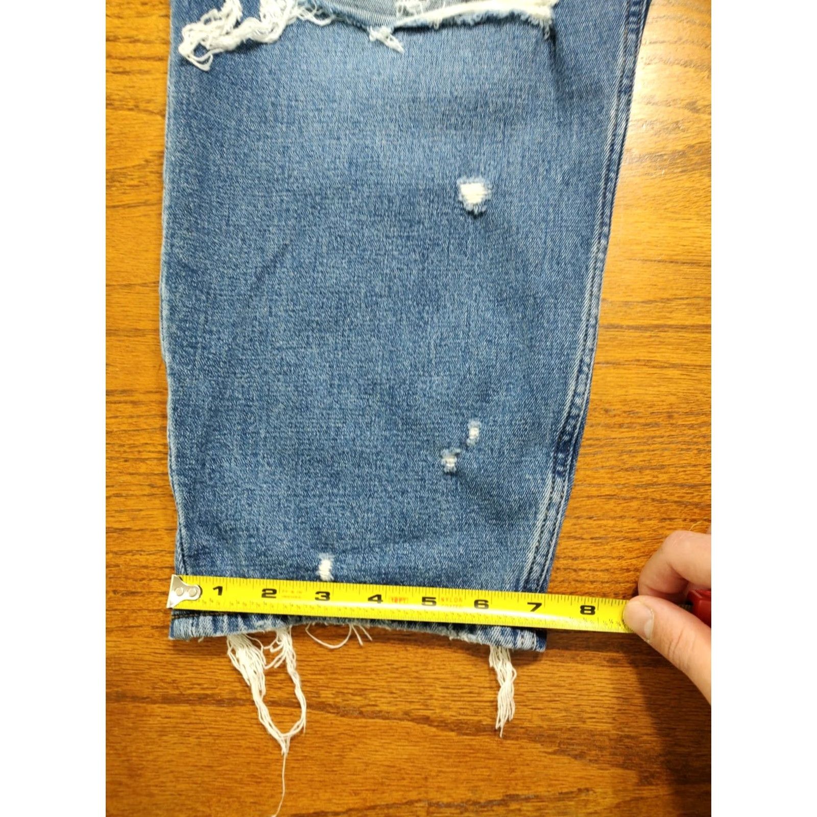 Abercrombie & Fitch Abercrombie & Fitch Jeans Women 36 Regular 24 Blue Distressed 5-Pocket Zip Mom High Rise 13 In Inseam Denim Cotton Blend Medium Wash Size 25" / US 0 / IT 36 - 7 Thumbnail