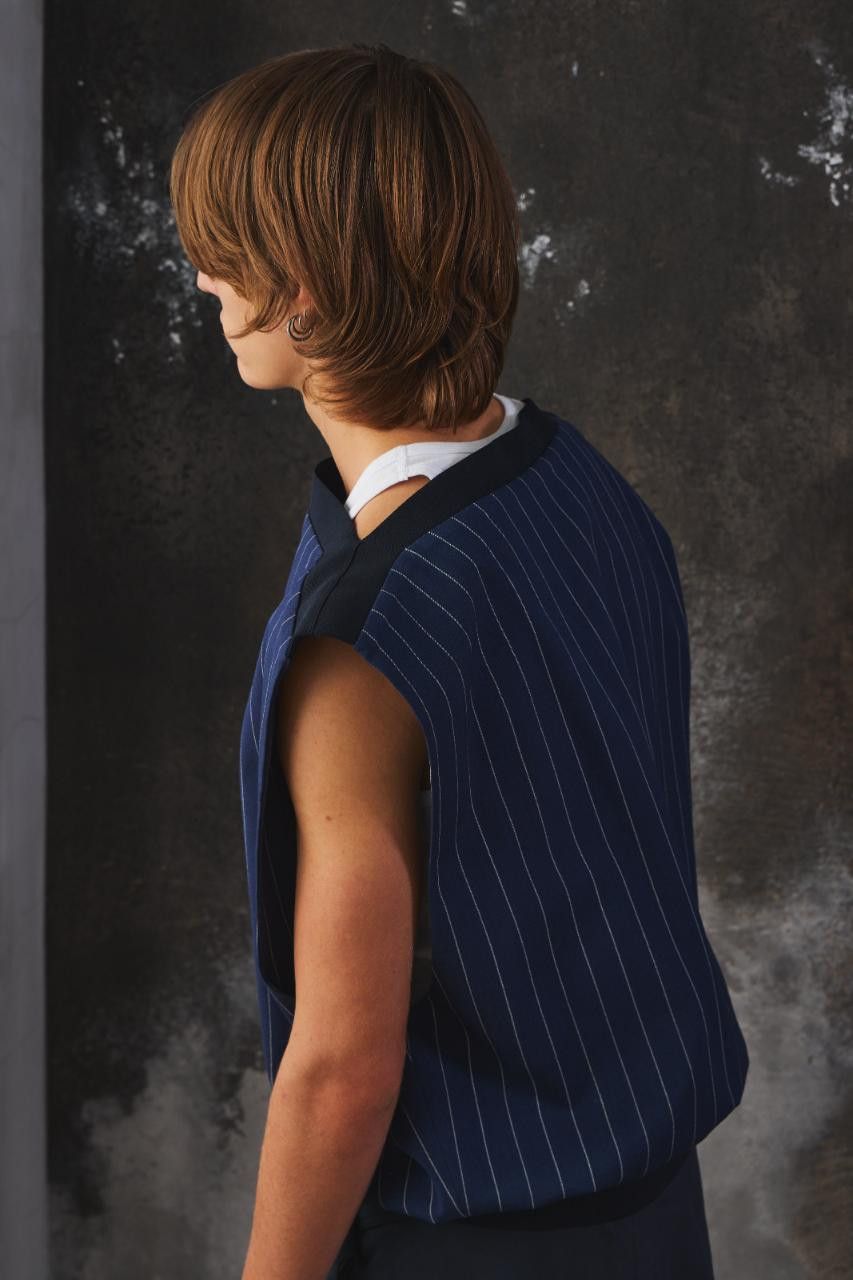 Juun.J Juun.J Pinstripe Sleeveless Tailored Top Size US S / EU 44-46 / 1 - 5 Thumbnail