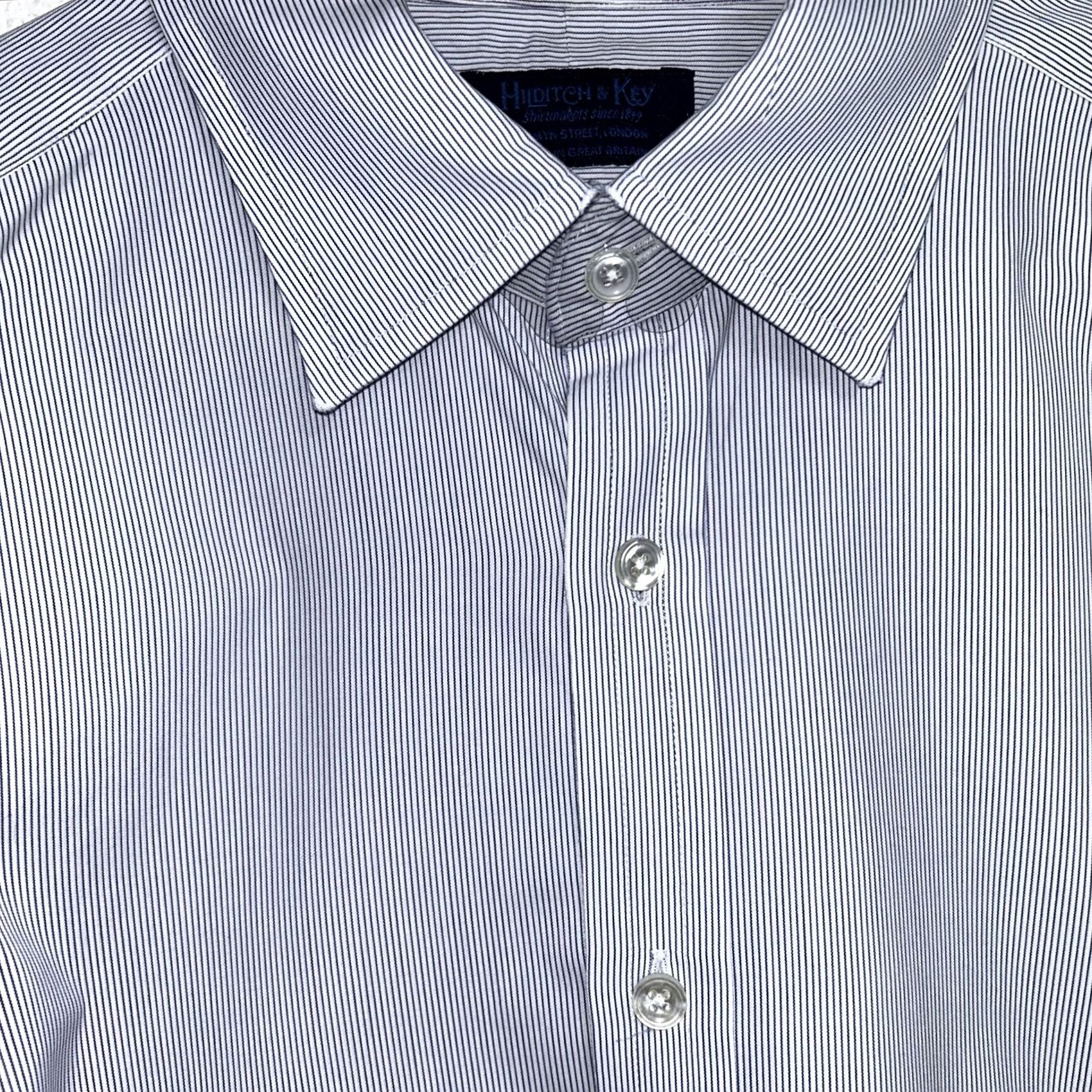 Vintage Hilditch & Key Shirt Men’s L/XL Blue Striped Long Sleeve Button Up Distressed Size US L / EU 52-54 / 3 - 6 Thumbnail