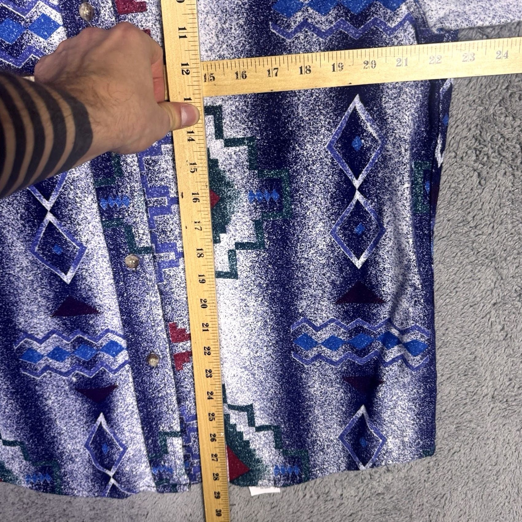 Vintage VINTAGE Cabelas Shirt Womens L Southwest Aztec Flannel USA Made Checotah Chamois Size L / US 10 / IT 46 - 7 Thumbnail