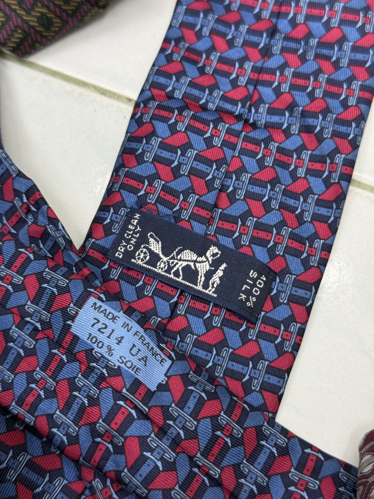Hermes 🔥🔥🔥ARCHIVE HERMES & CHANEL NECKTIE Size ONE SIZE - 8 Thumbnail