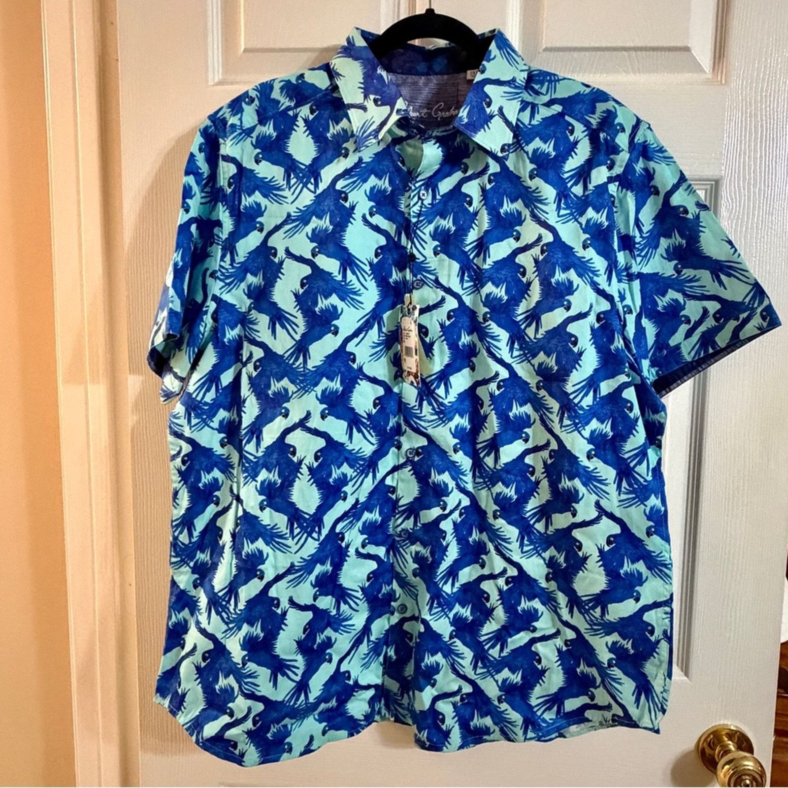 Robert Graham Robert Graham Parrot Shirt NWT Size 2XL Tropical Statement Size US XXL / EU 58 / 5 - 1 Thumbnail