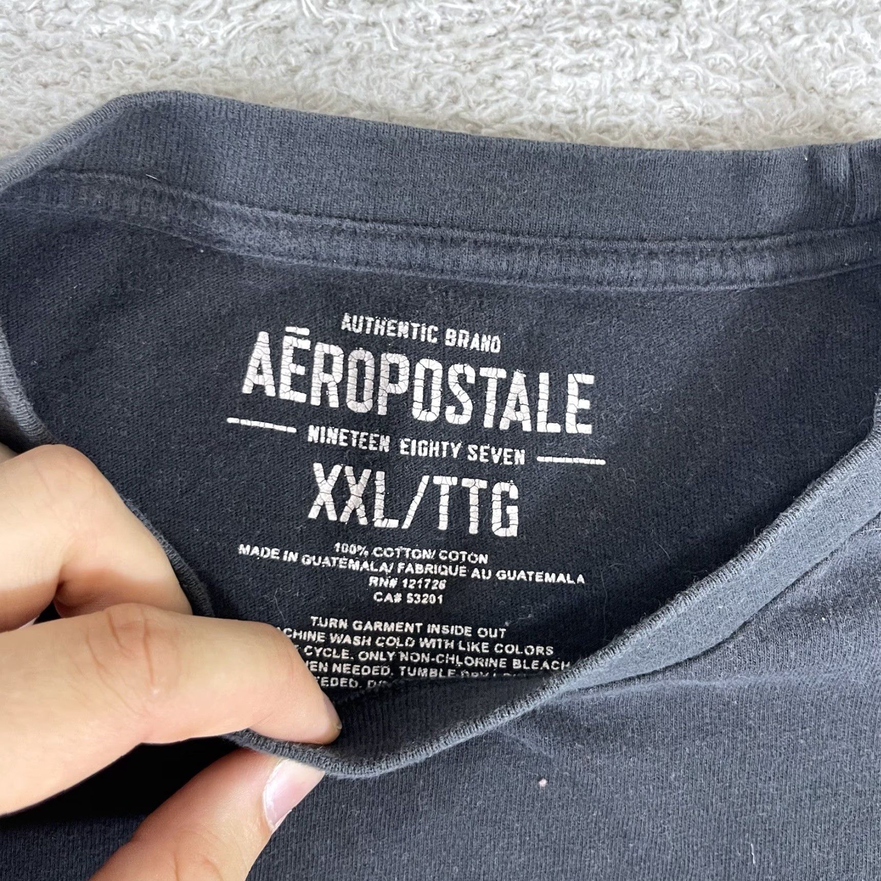 Aeropostale VINTAGE Aeropostale T-Shirt Mens 2XL Black Y2K Surf Grunge 90s NYC Faded Paint Shirt Mens Black 2XL Size US XXL / EU 58 / 5 - 3 Thumbnail