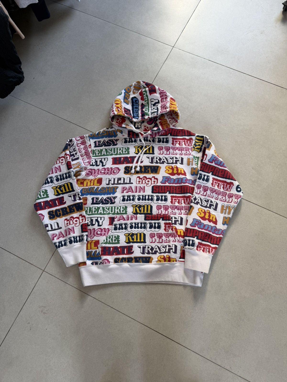 Hysteric Glamour × Supreme Supreme x Hysteric Glamour Text Color Hoodie Size US M / EU 48-50 / 2 - 1 Thumbnail