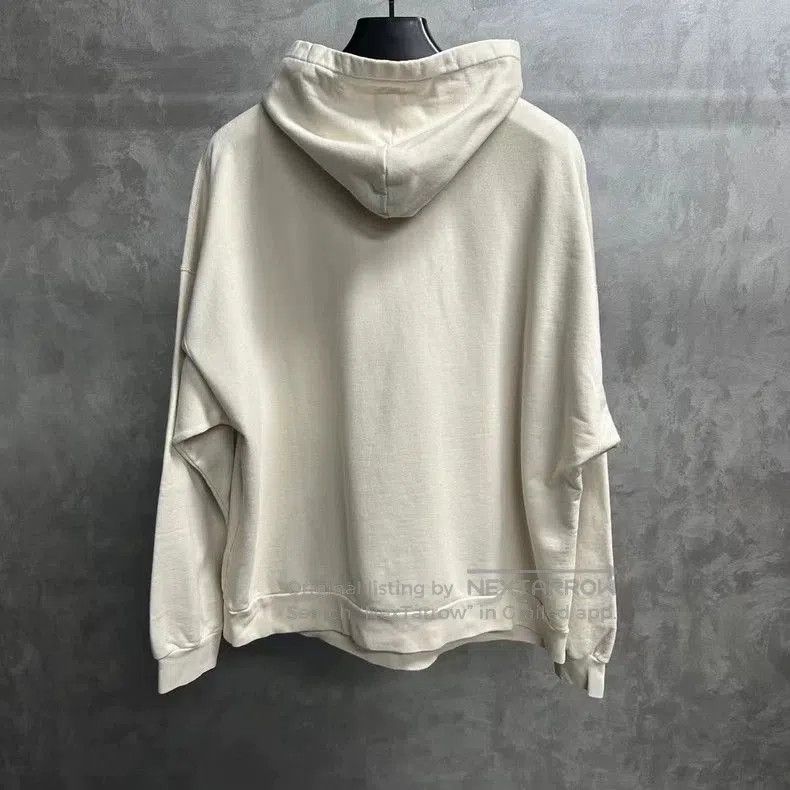 Balenciaga Balenciaga Beige Logo Hoodie. Size US M / EU 48-50 / 2 - 2 Thumbnail