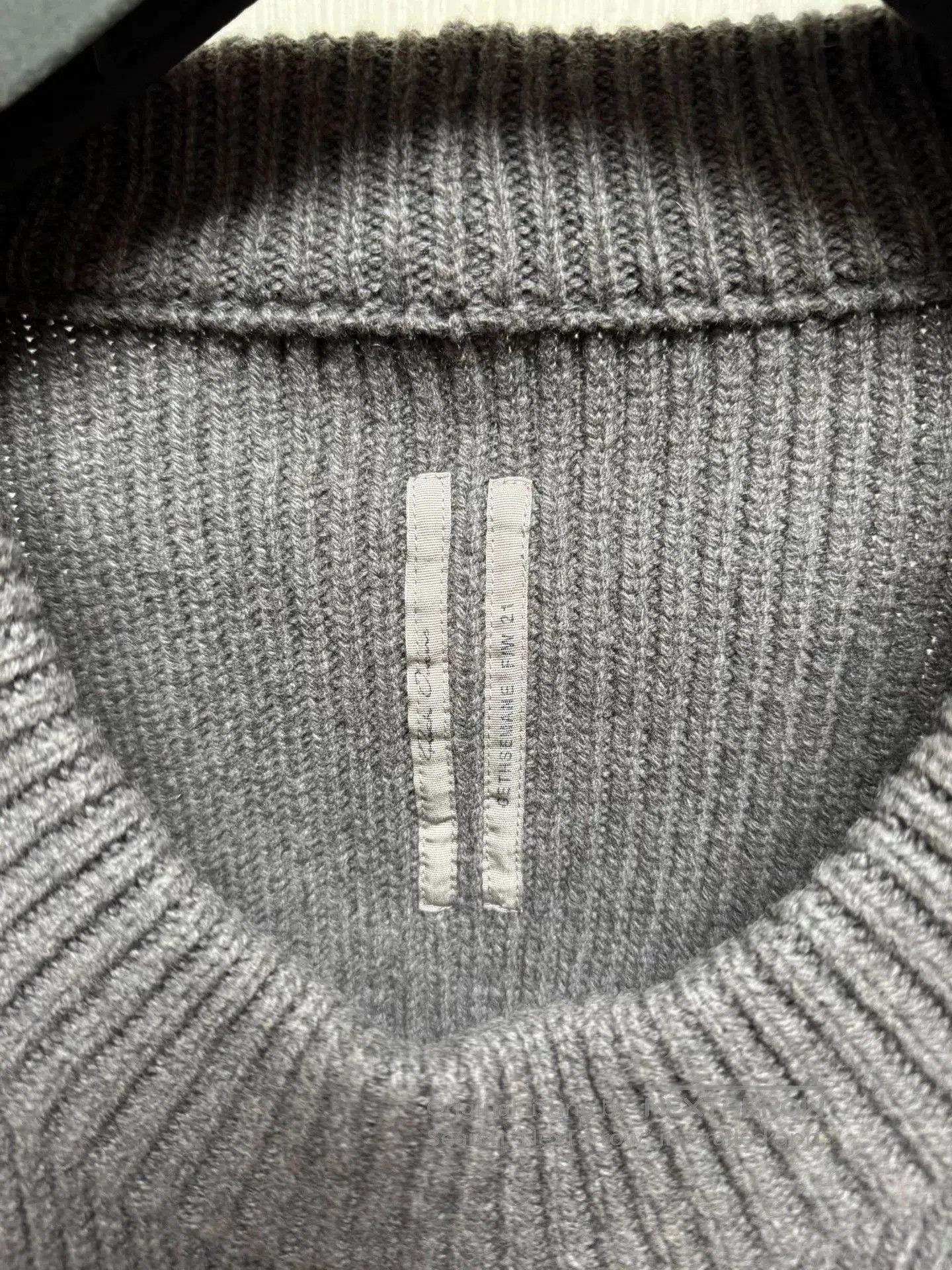 Rick Owens Rick Owens Banana Sweater. Size US M / EU 48-50 / 2 - 3 Thumbnail