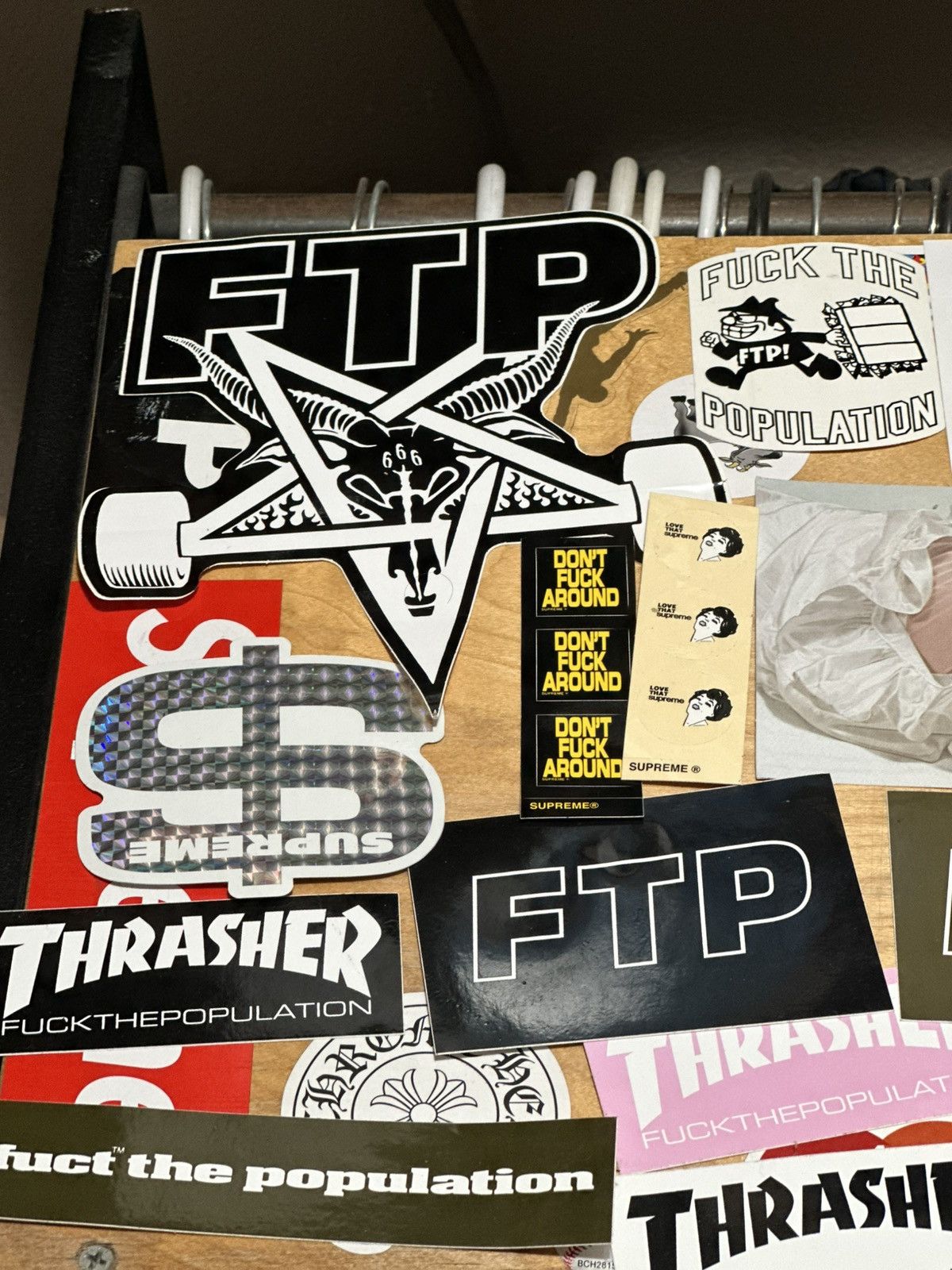 Fuck The Population × Supreme FTP/Supreme Stickers Size ONE SIZE - 1 Thumbnail