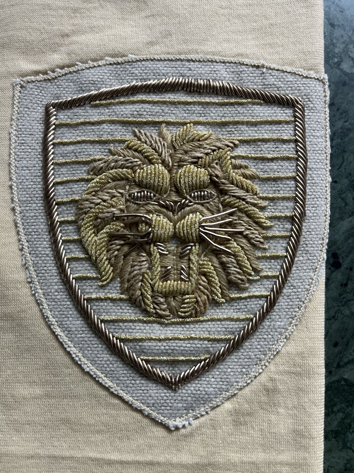 Balmain Balmain lion logo tshirt embroidery 100% cannetille Size US S / EU 44-46 / 1 - 3 Thumbnail