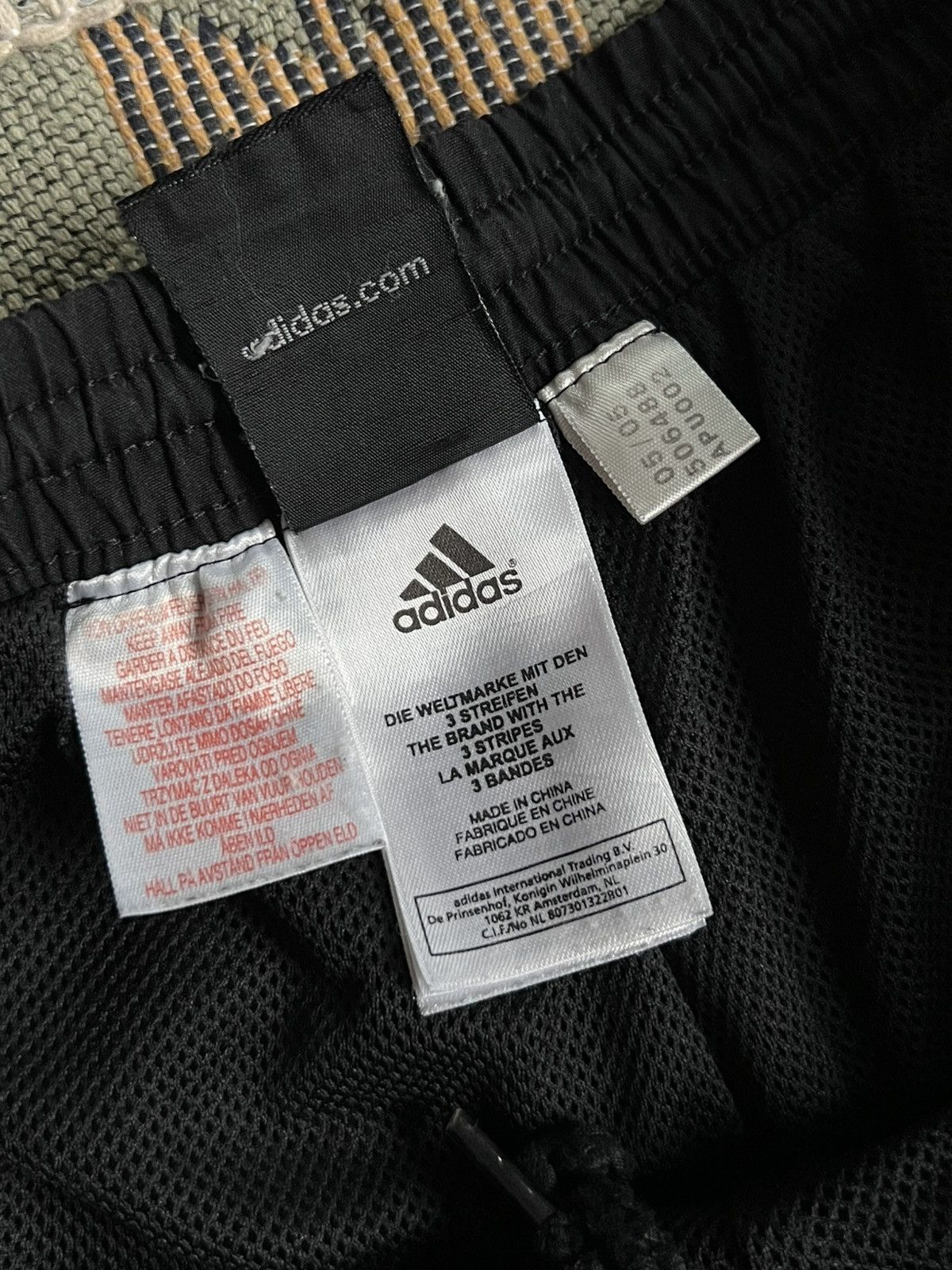 Adidas Vintage Adidas 3 Stripes Nylon Hype BaggyPants Size US 34 / EU 50 - 14 Thumbnail
