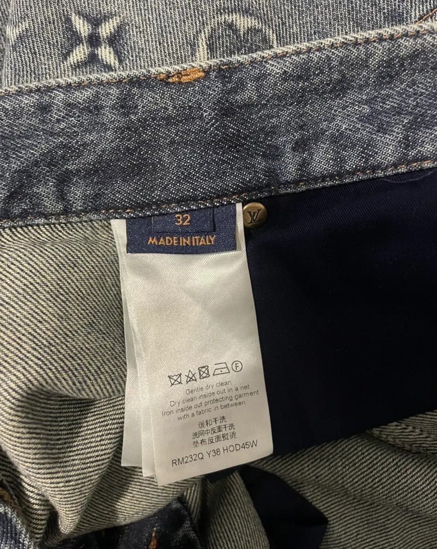 Louis Vuitton Louis Vuitton LV Monogram Carpenter Denim Pants Size US 32 / EU 48 - 6 Thumbnail